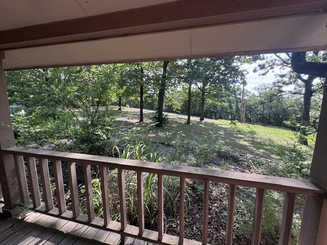 203 Blue Meadows Drive Property Photo 11