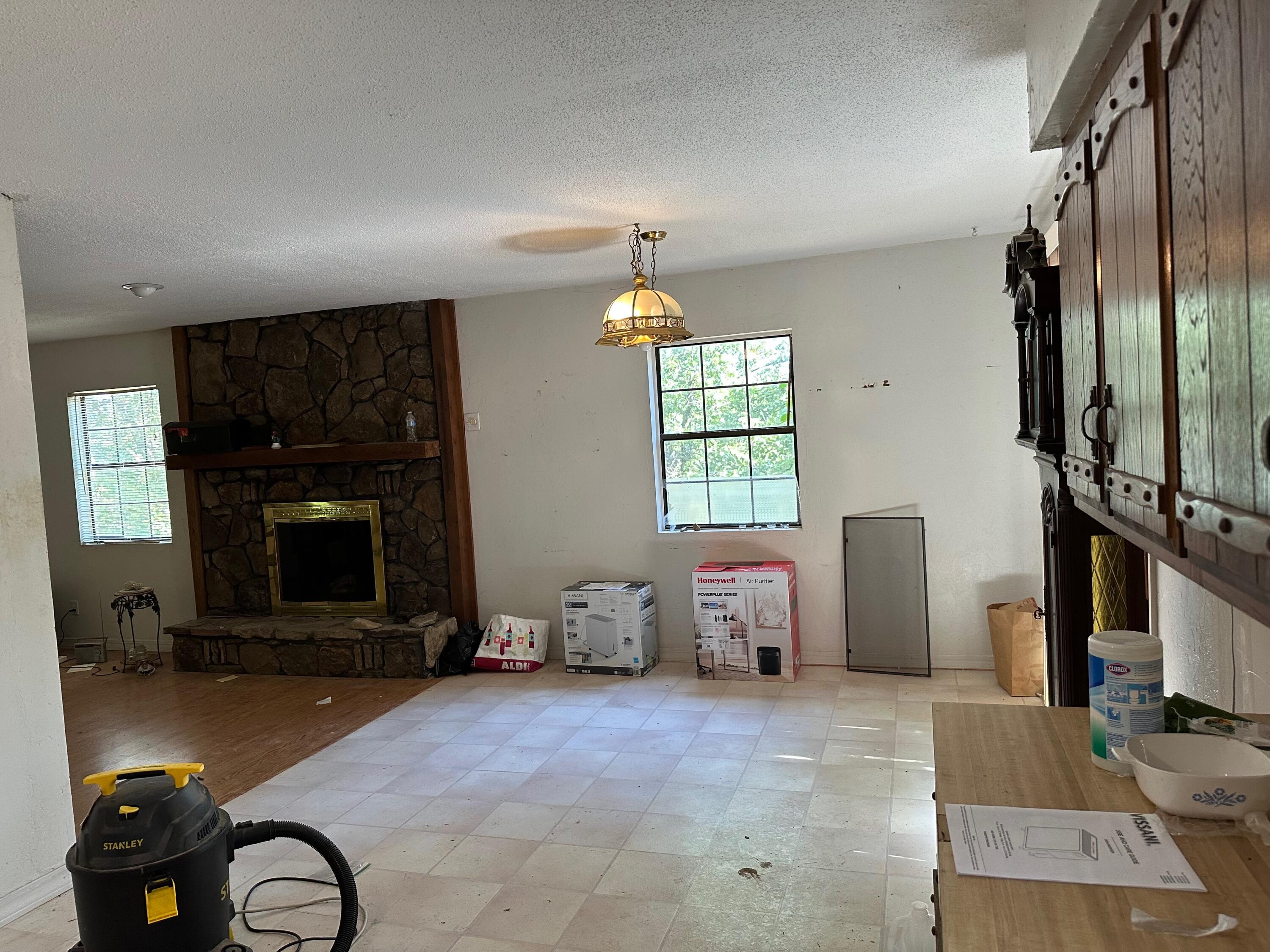 203 Blue Meadows Drive Property Photo 33