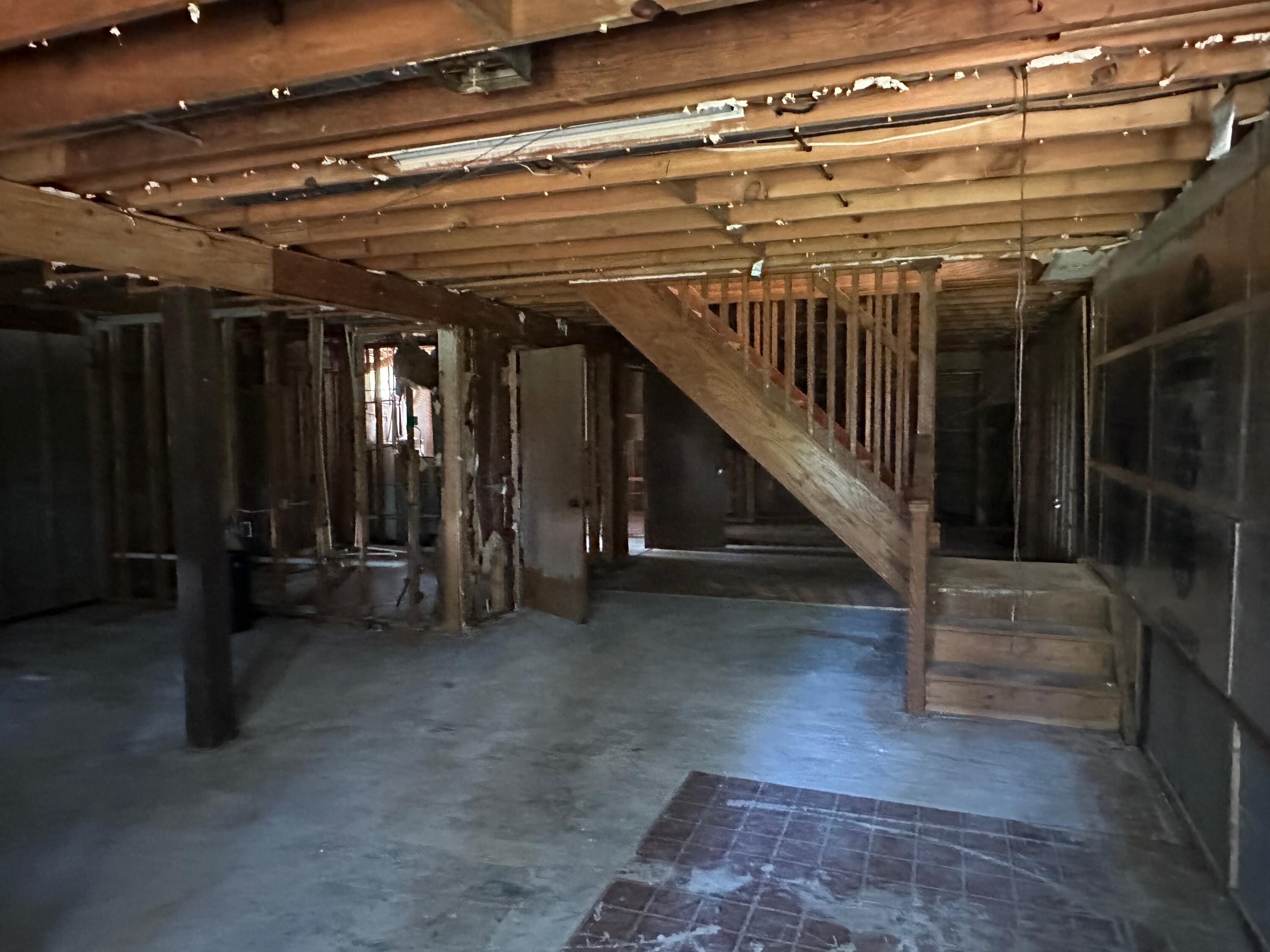 203 Blue Meadows Drive Property Photo 42