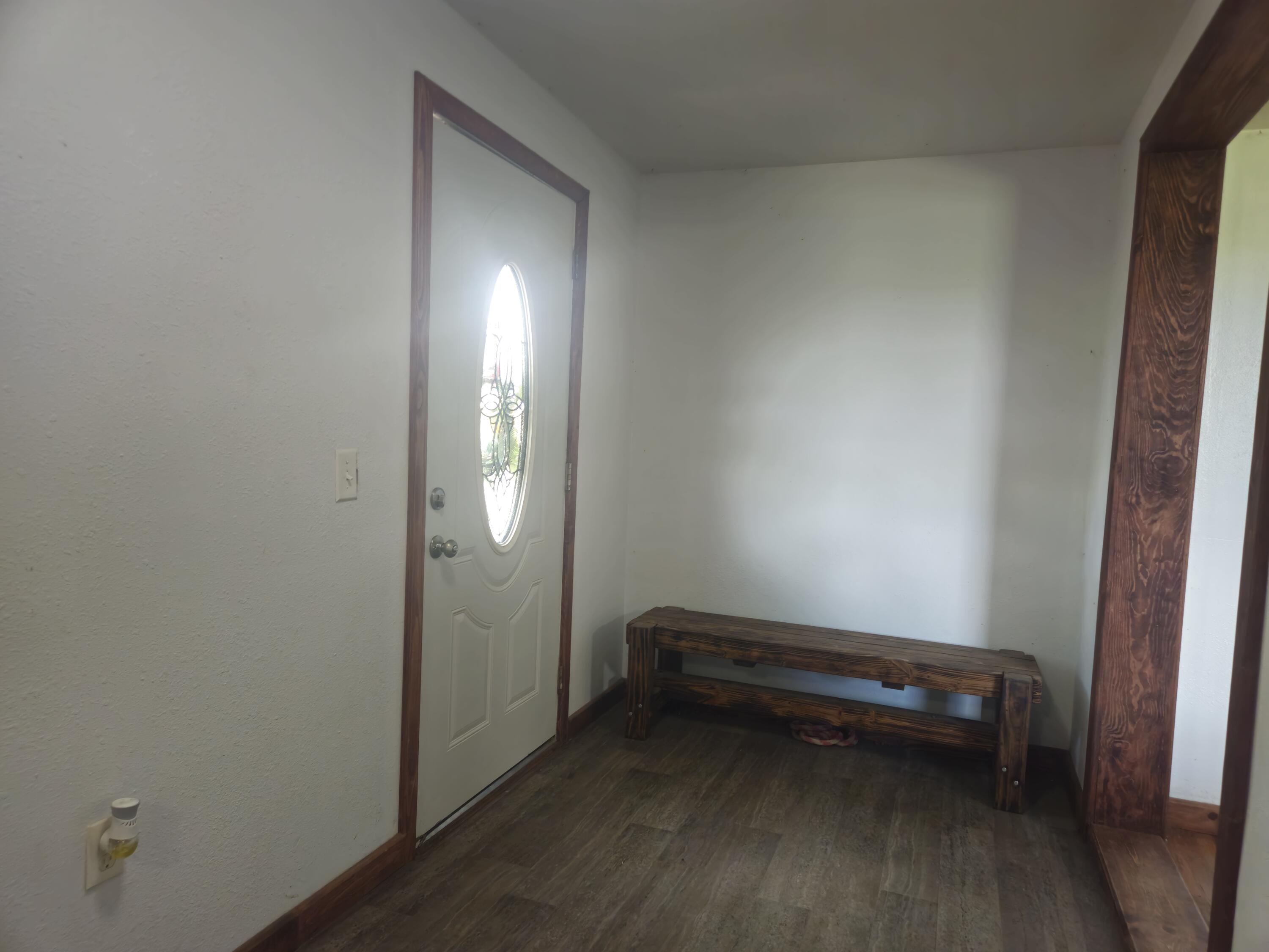 18896 Highway H Property Photo 5