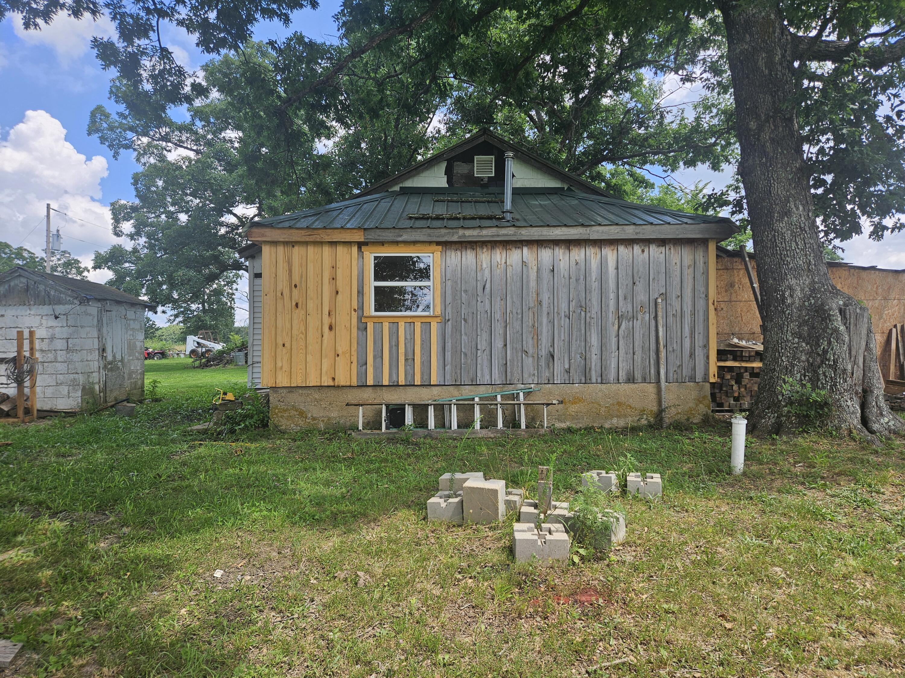 18896 Highway H Property Photo 21