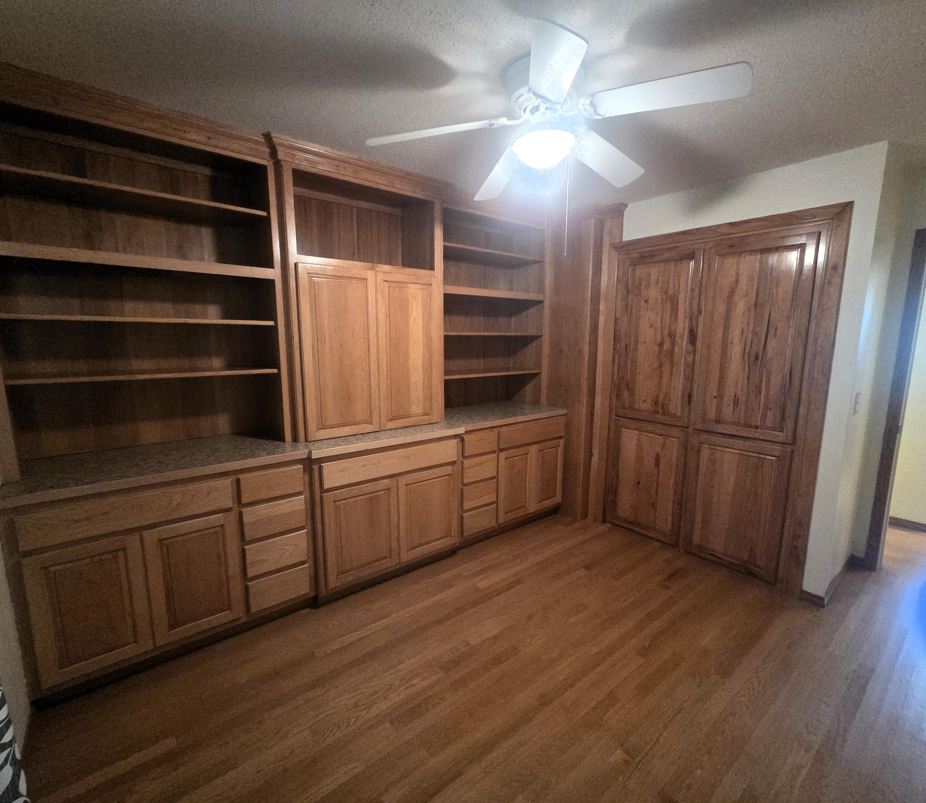 1004 North 11th Avenue Property Photo 21