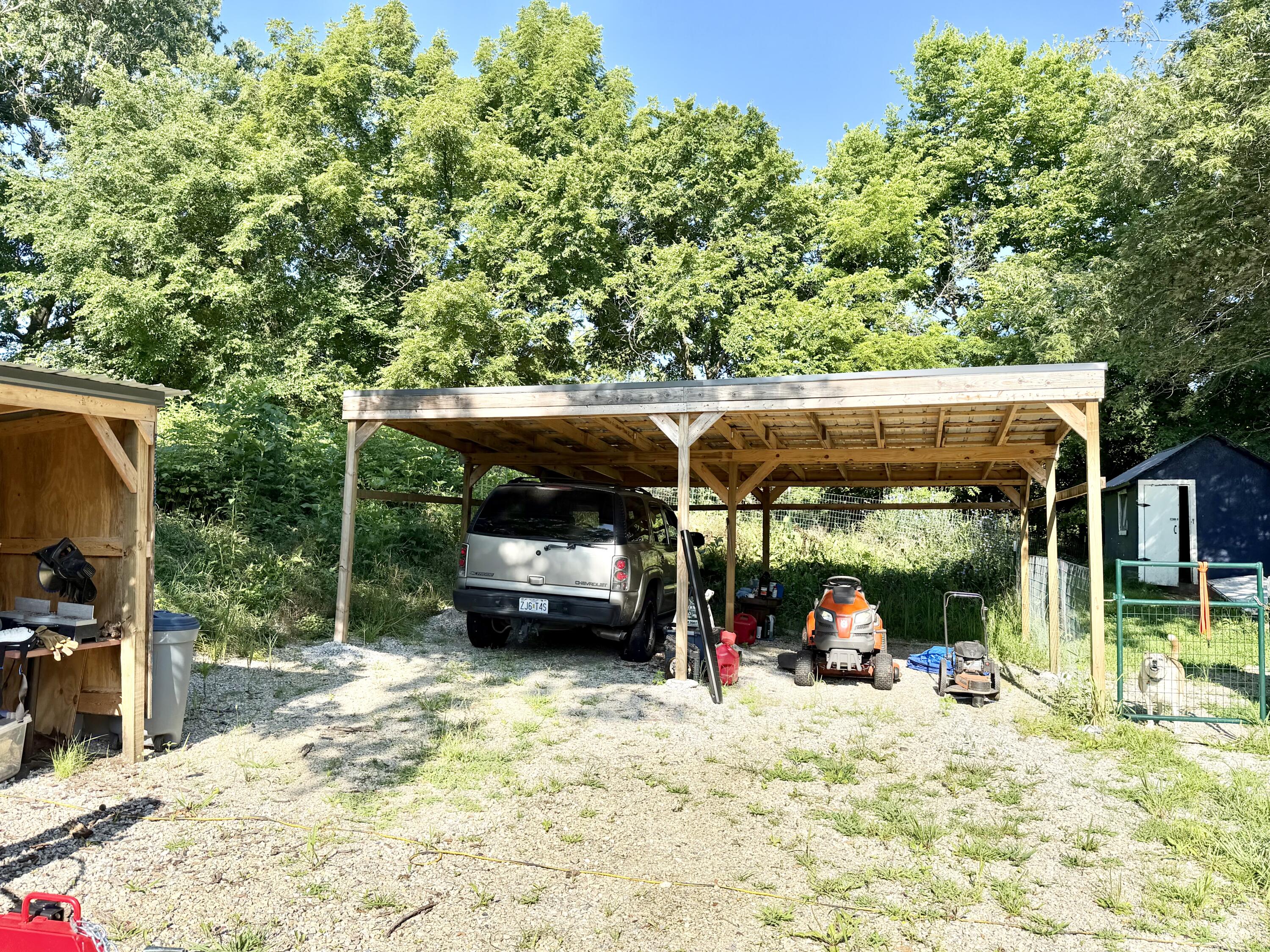 498 South Street Property Photo 26