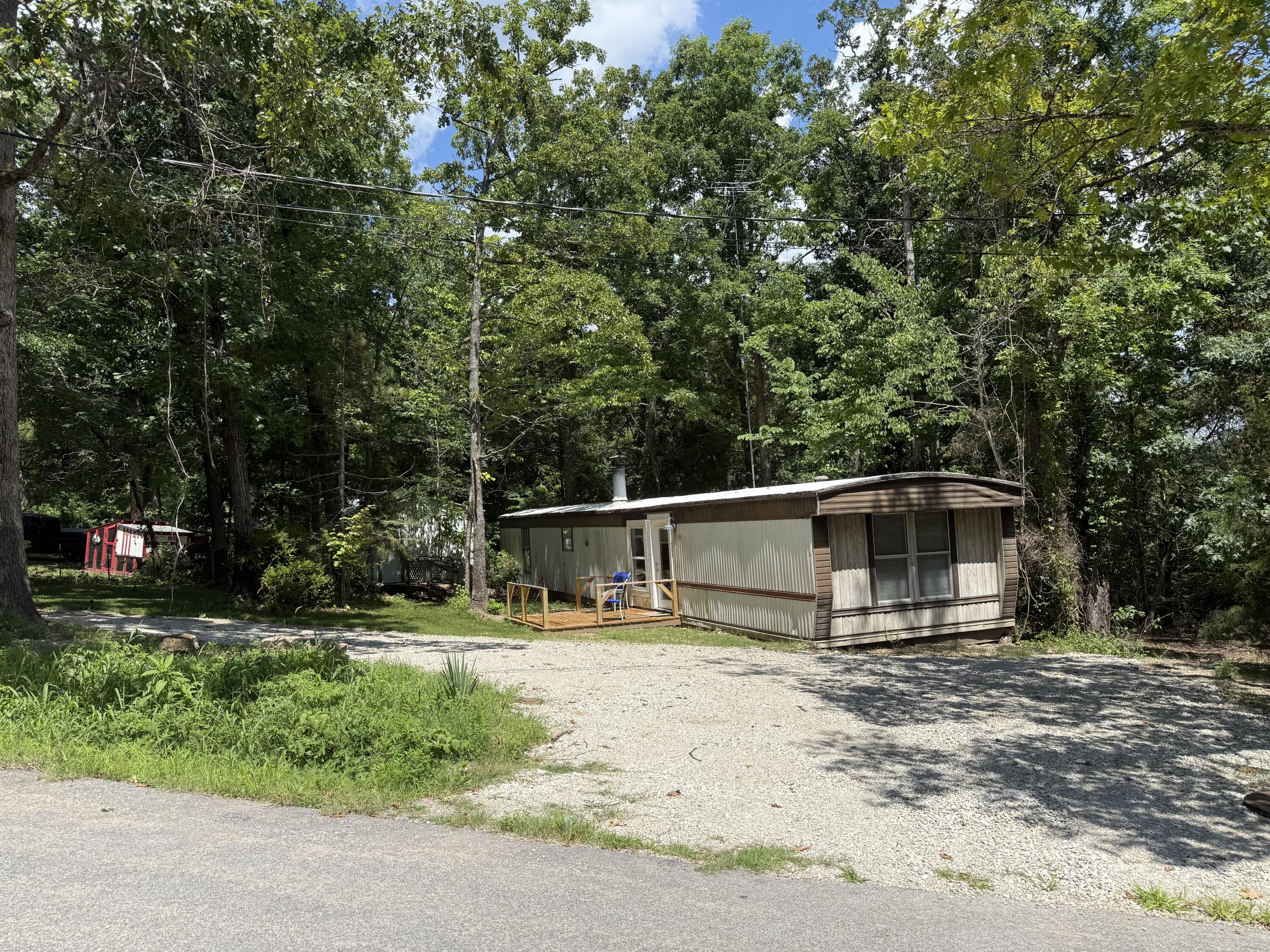 763 Taneycomo Road Property Photo 5
