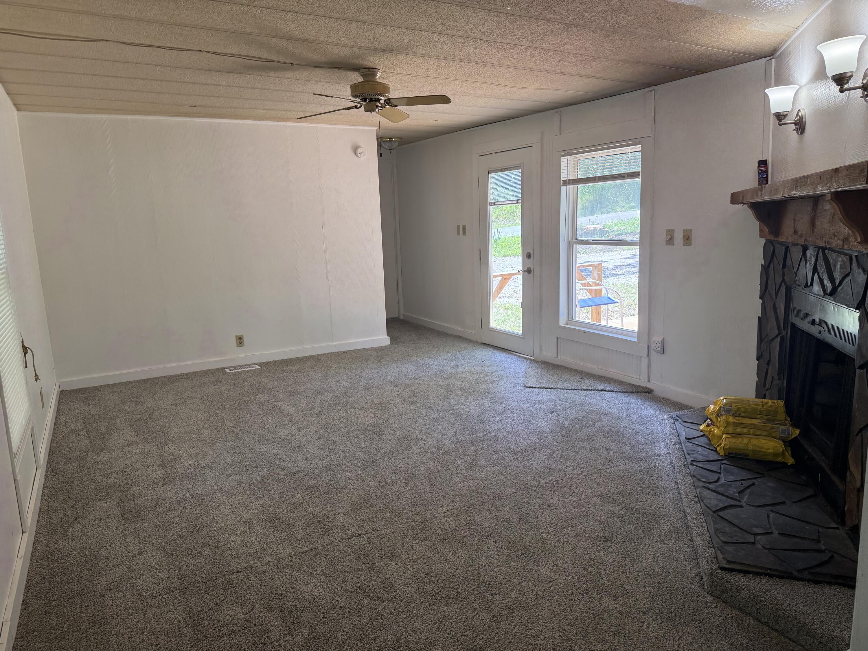 763 Taneycomo Road Property Photo 14