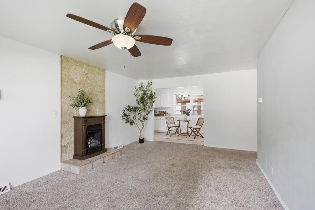 303 Verbryck Street Property Photo 6