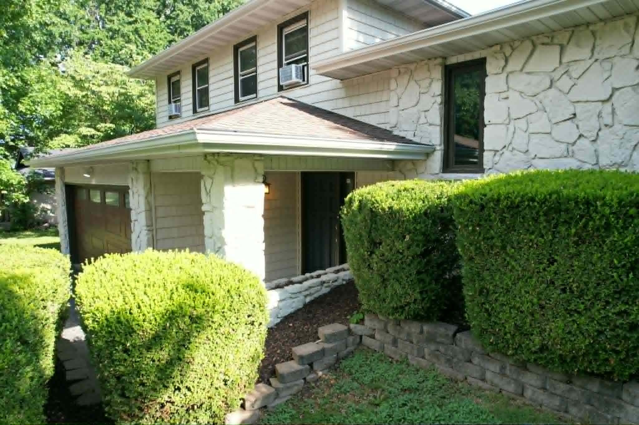 1017 West Meadowview Lane Property Photo 15