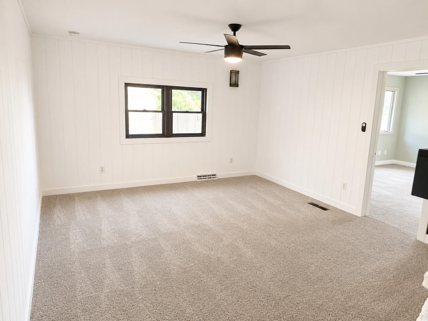 1017 West Meadowview Lane Property Photo 29