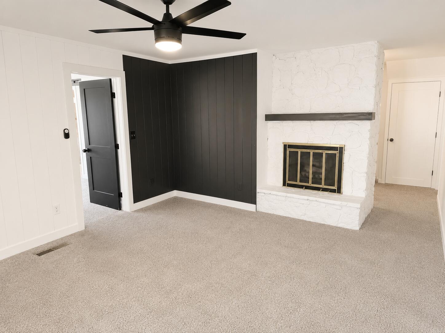 1017 West Meadowview Lane Property Photo 30