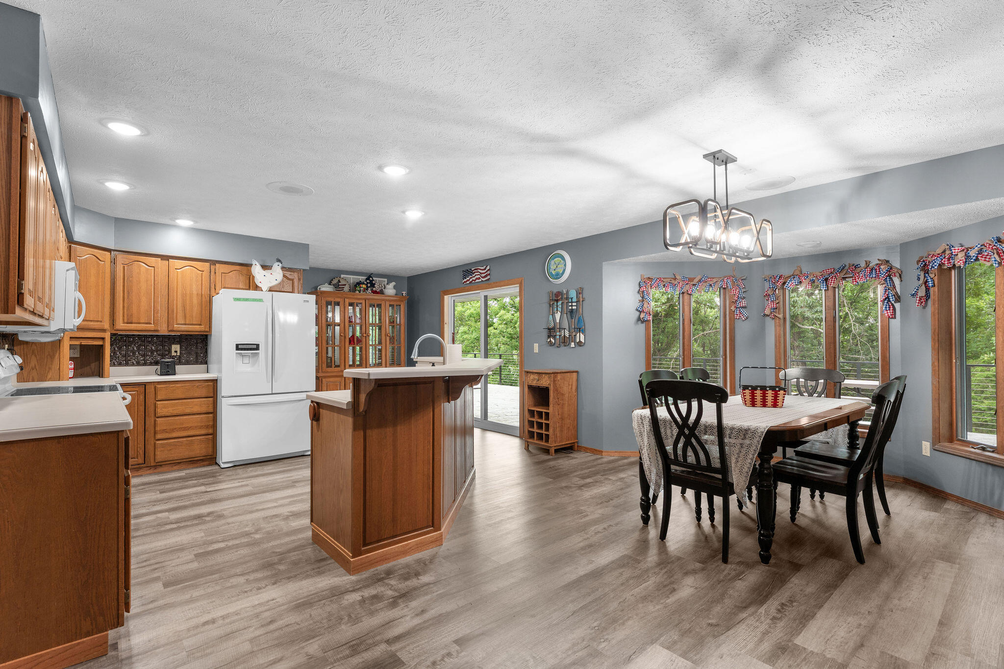 4036 State Highway 265 Property Photo 8