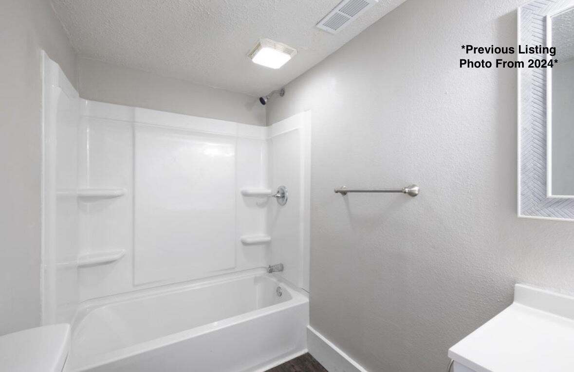 411 West Page Street Property Photo 4