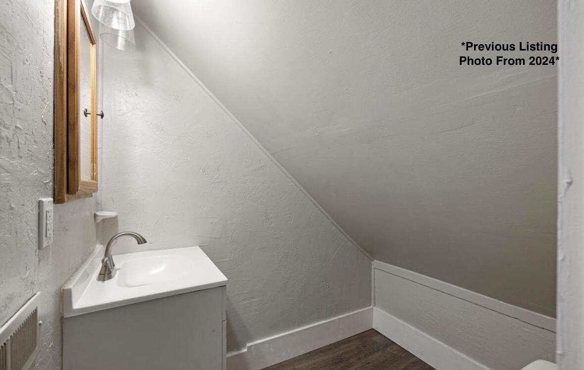 411 West Page Street Property Photo 8
