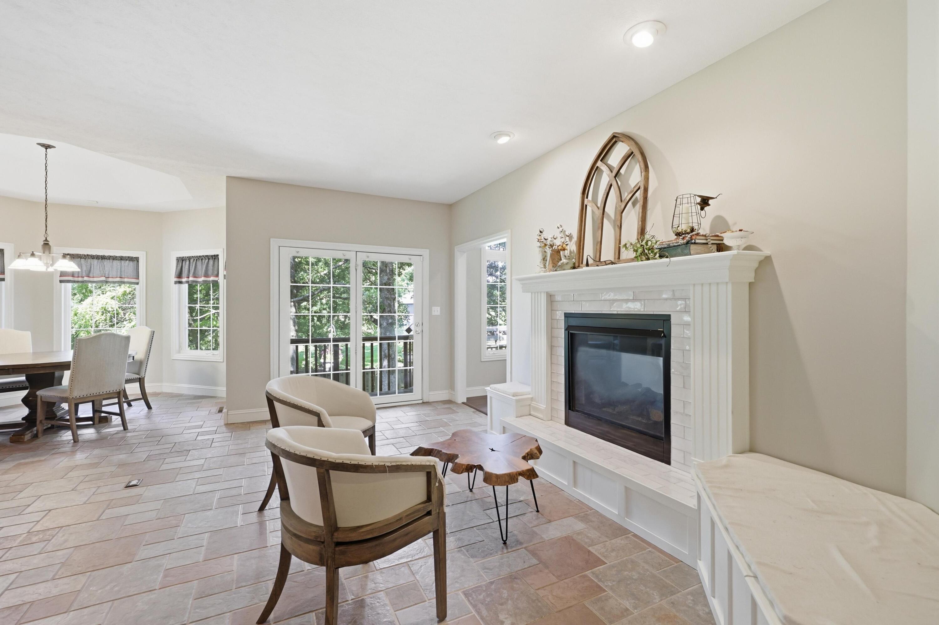 620 Parkwood Drive Property Photo 11