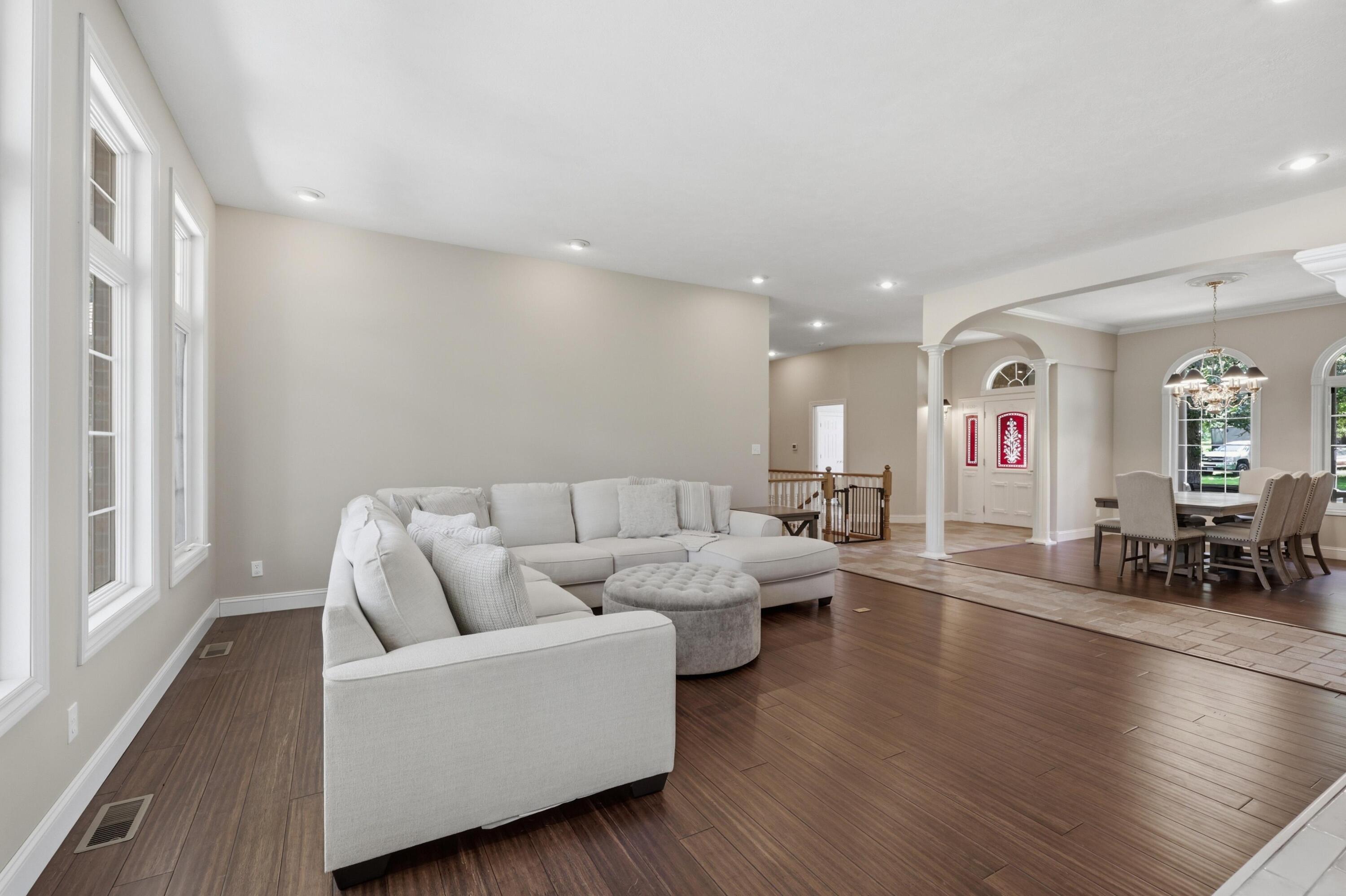 620 Parkwood Drive Property Photo 17