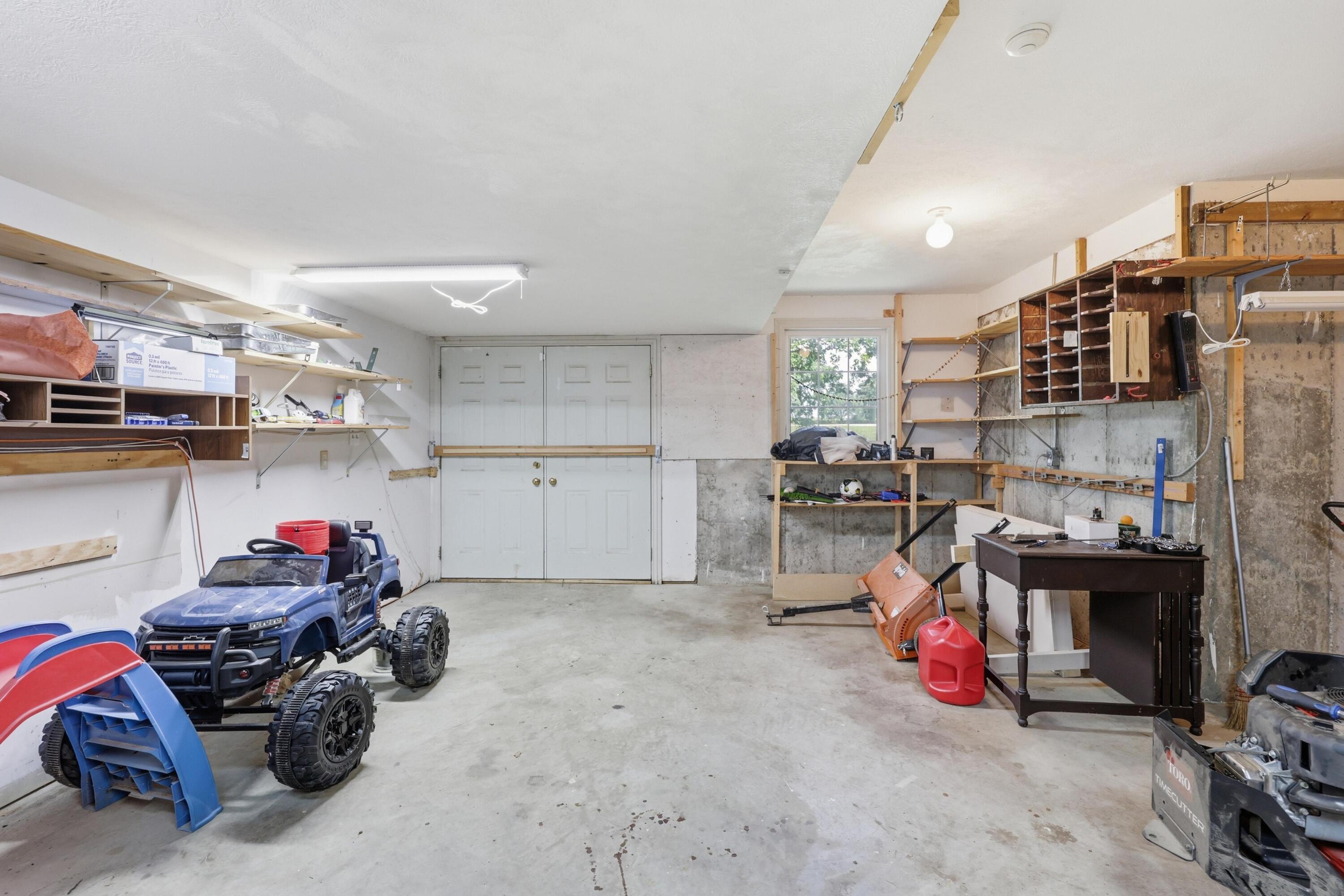 620 Parkwood Drive Property Photo 49