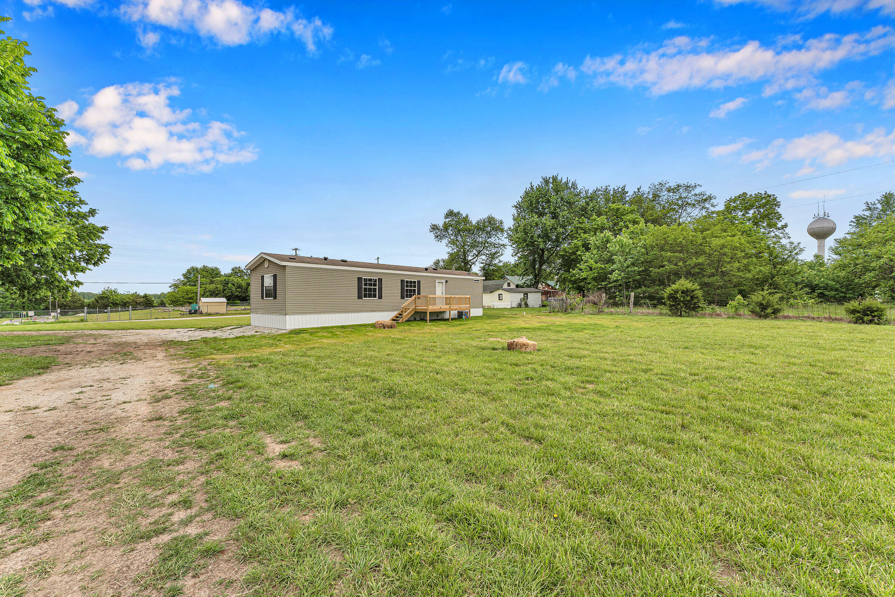 12625 Main Street Property Photo 5