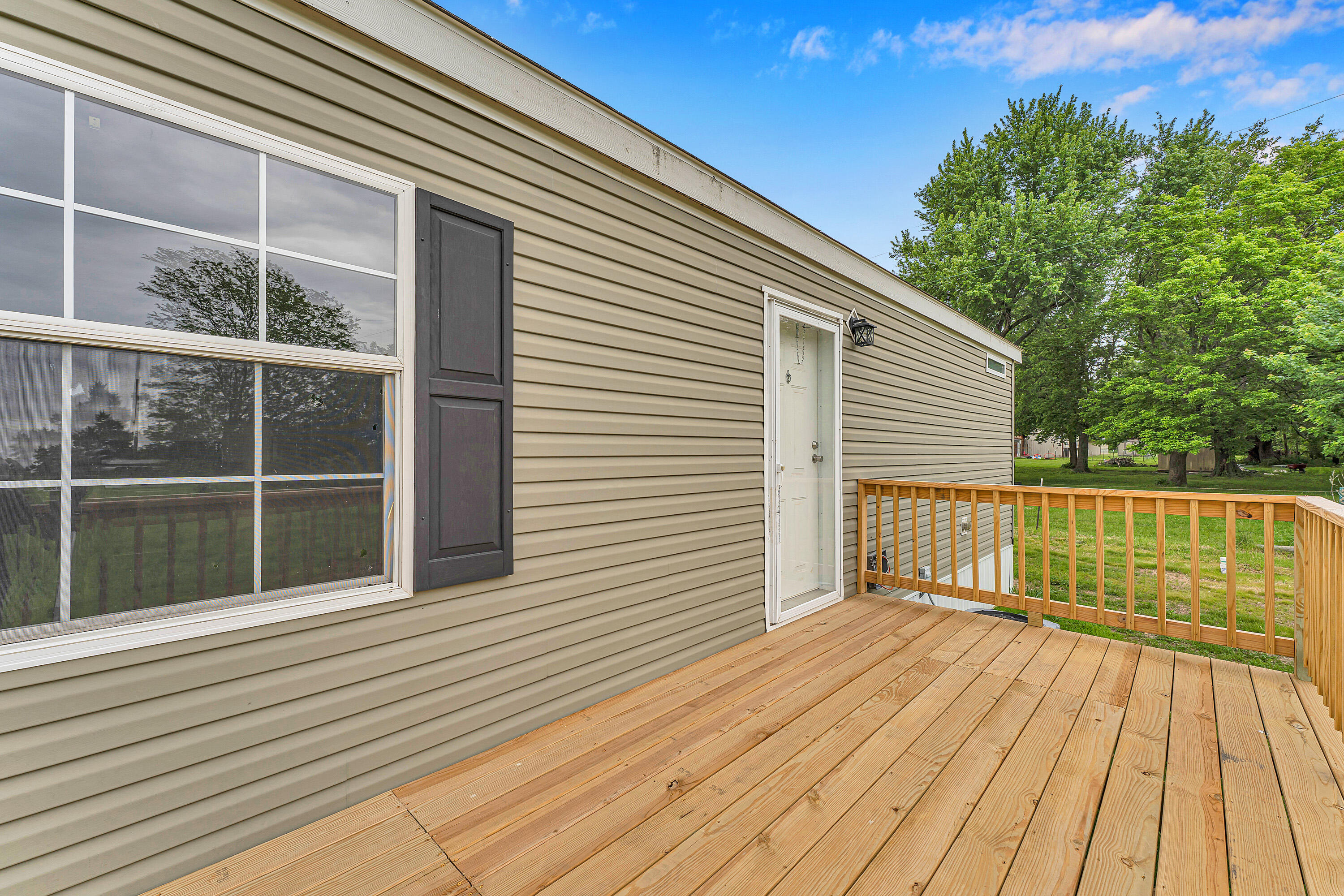 12625 Main Street Property Photo 6