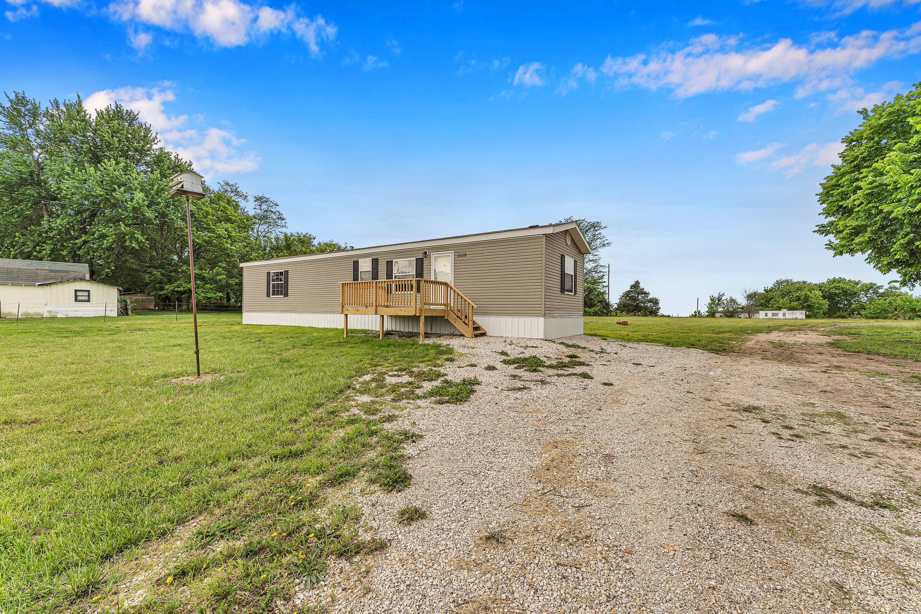 12625 Main Street Property Photo 31