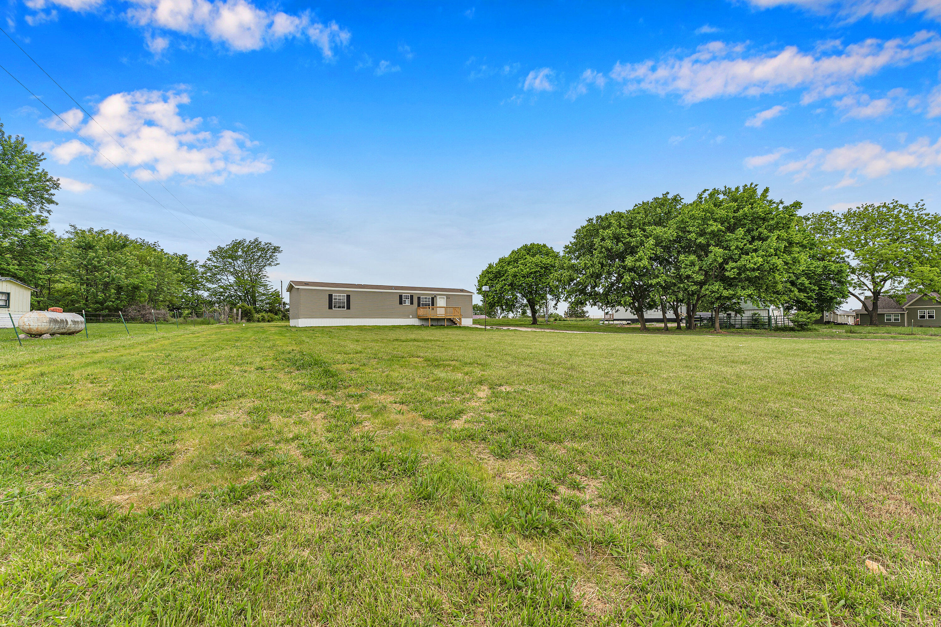 12625 Main Street Property Photo 33