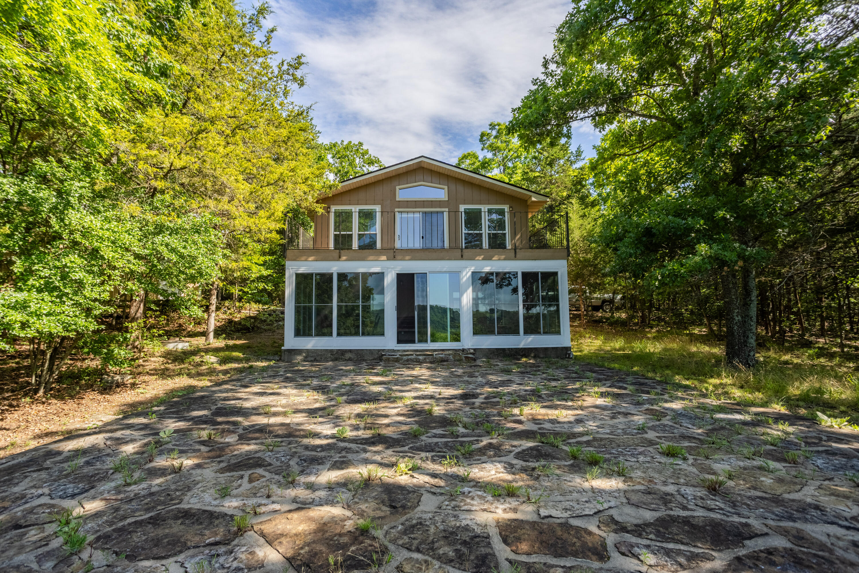 670 Shore Point Road Property Photo 32