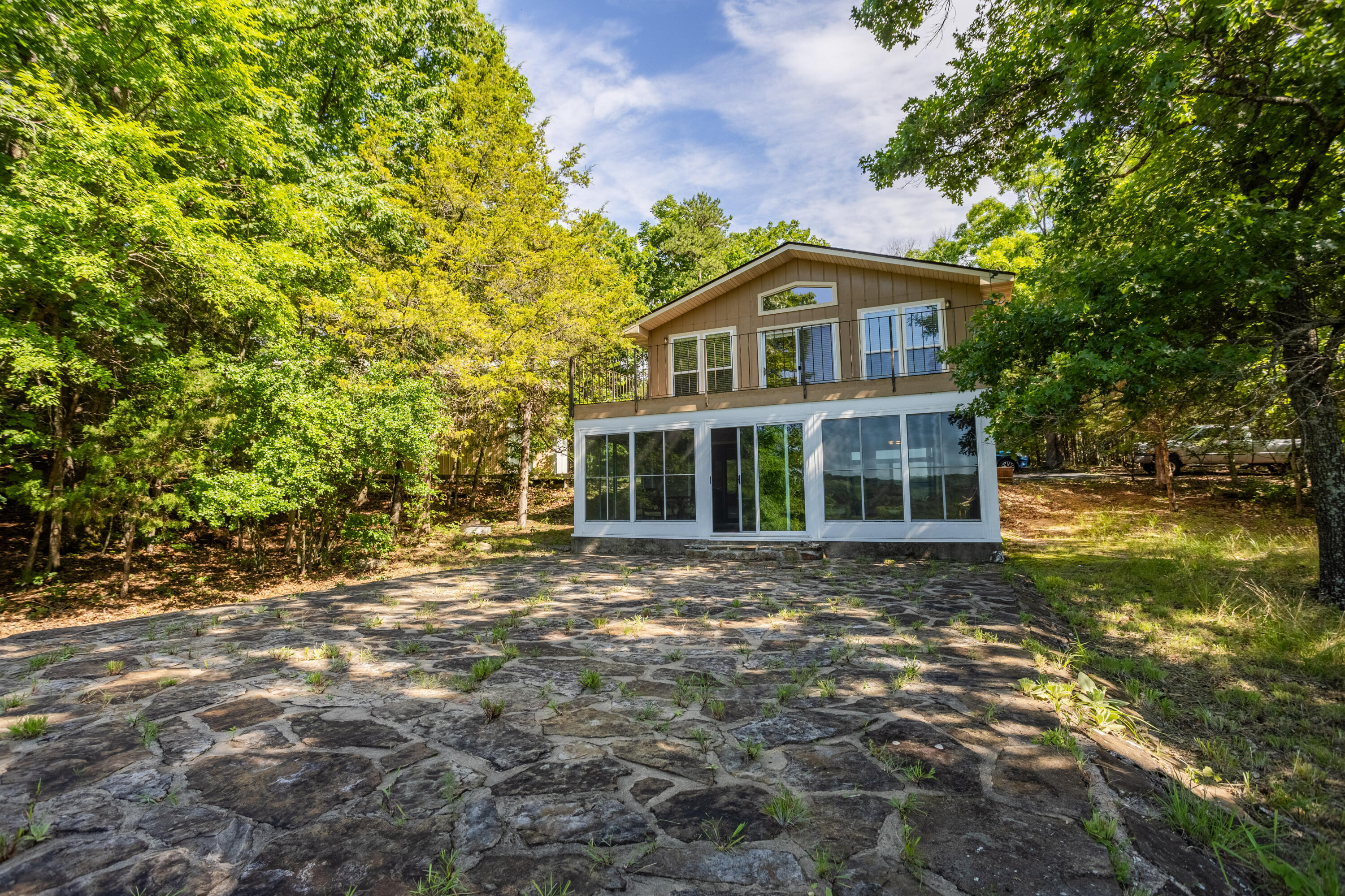 670 Shore Point Road Property Photo 33