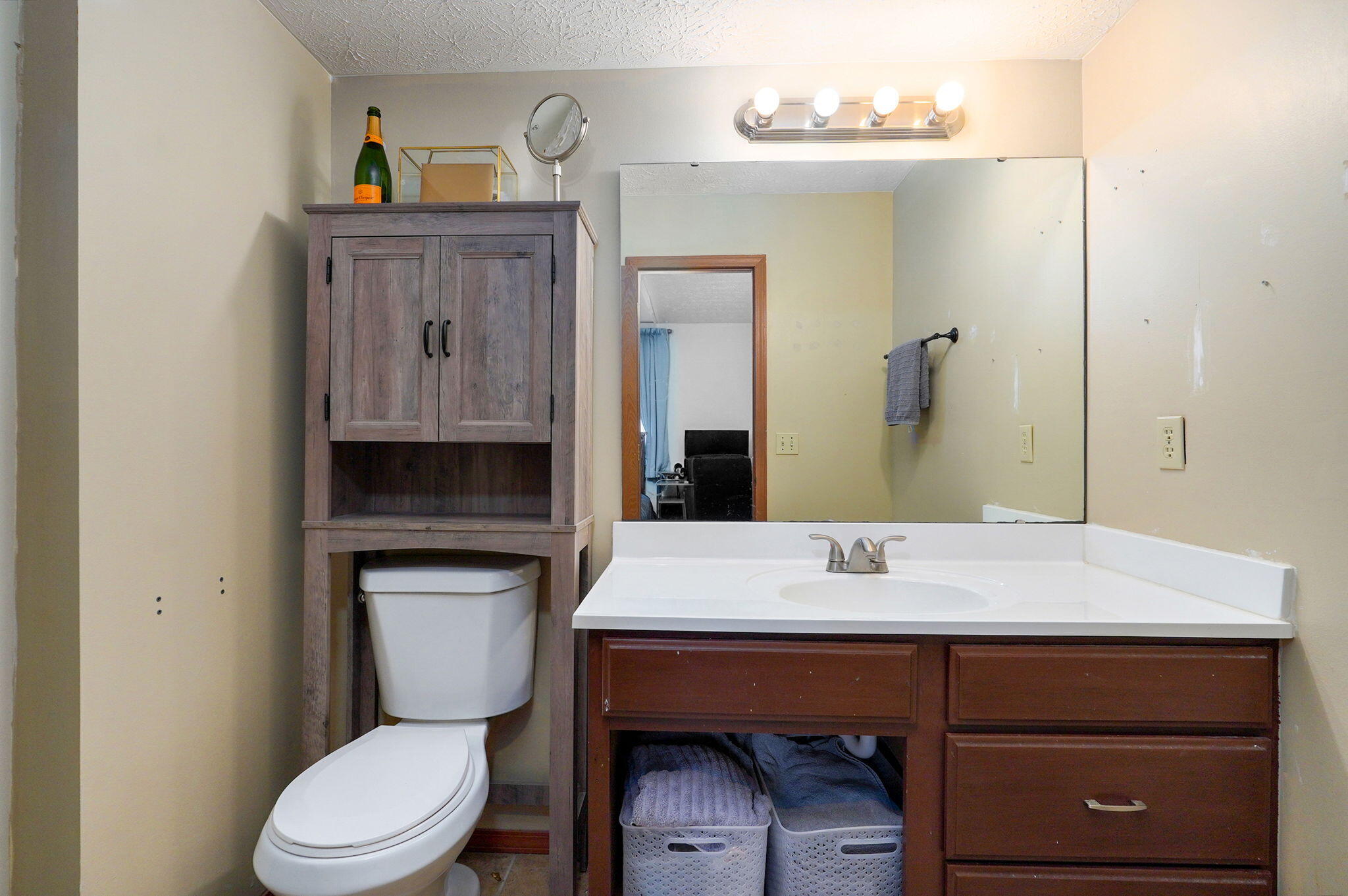 2843 West Primrose Lane Property Photo 11