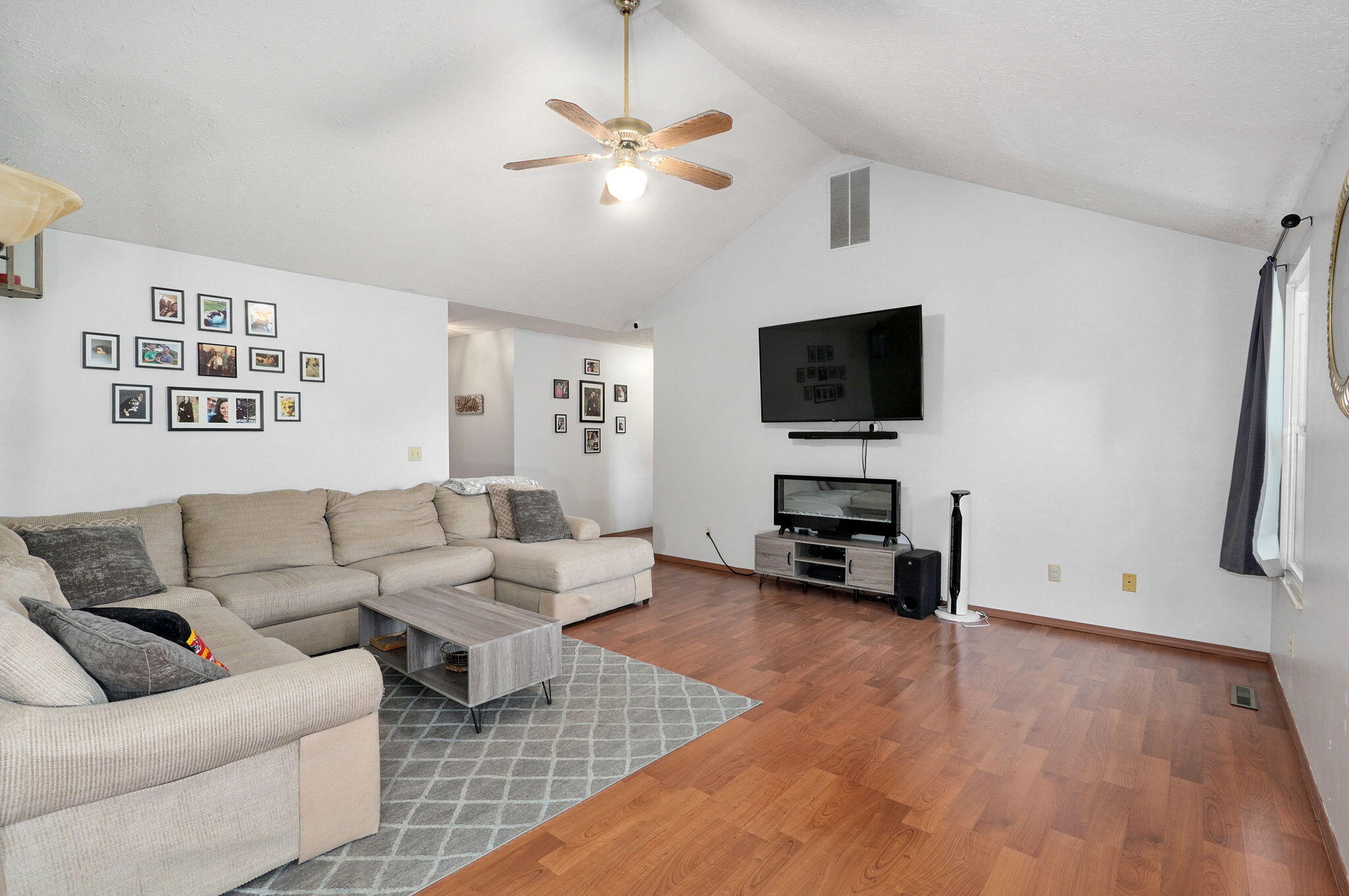 2843 West Primrose Lane Property Photo 16