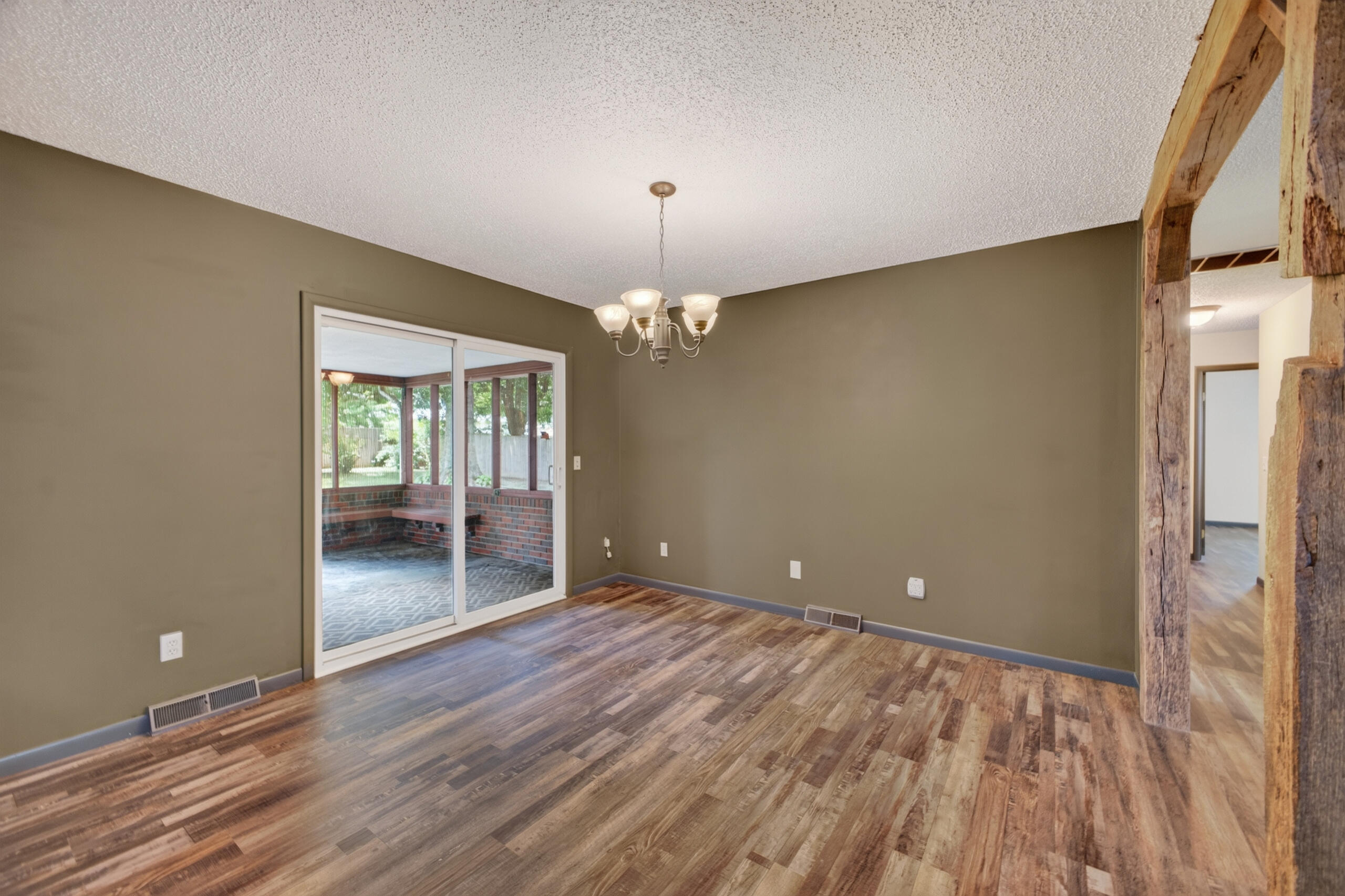 1404 East Lindon Street Property Photo 11