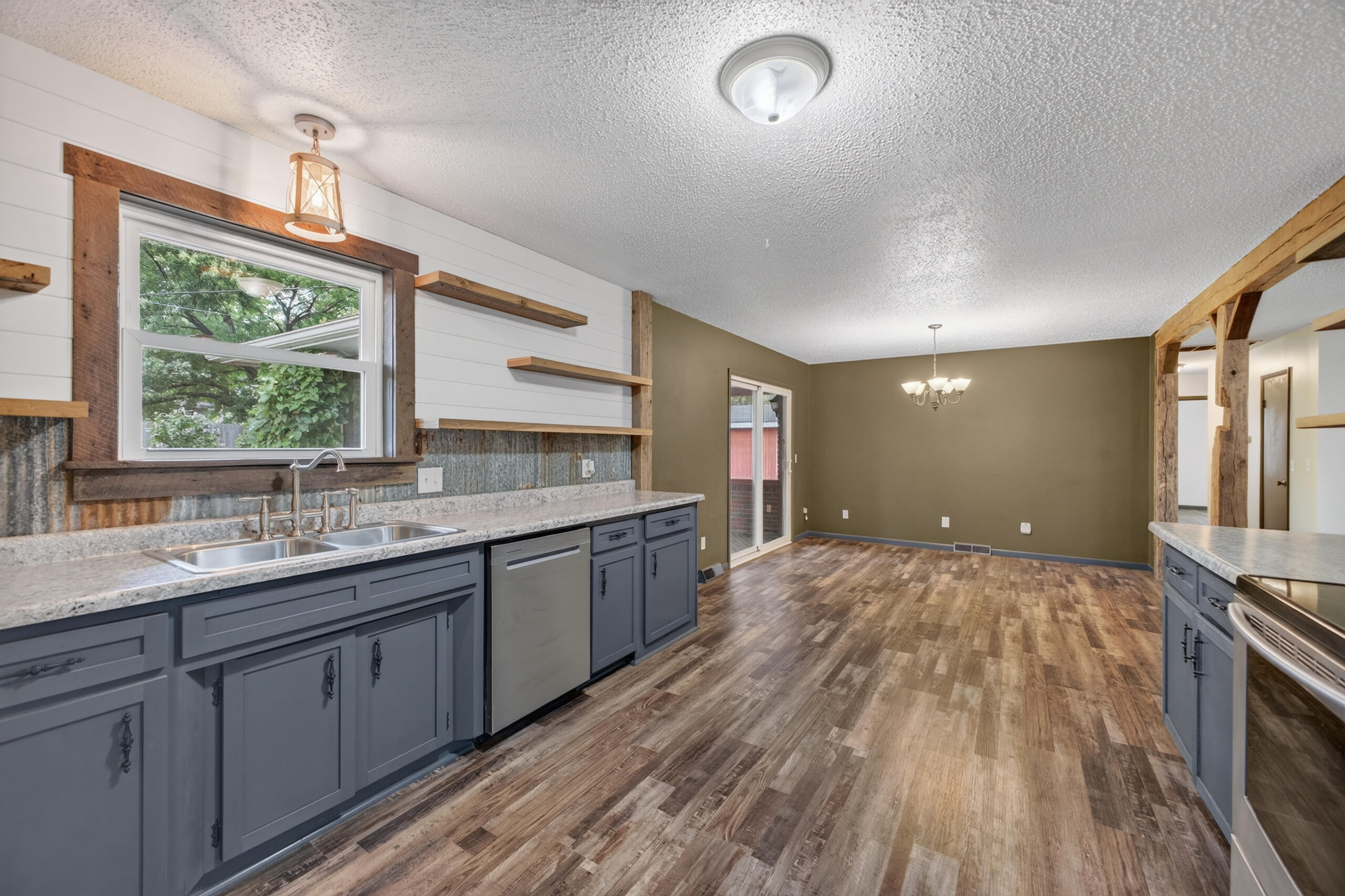 1404 East Lindon Street Property Photo 15