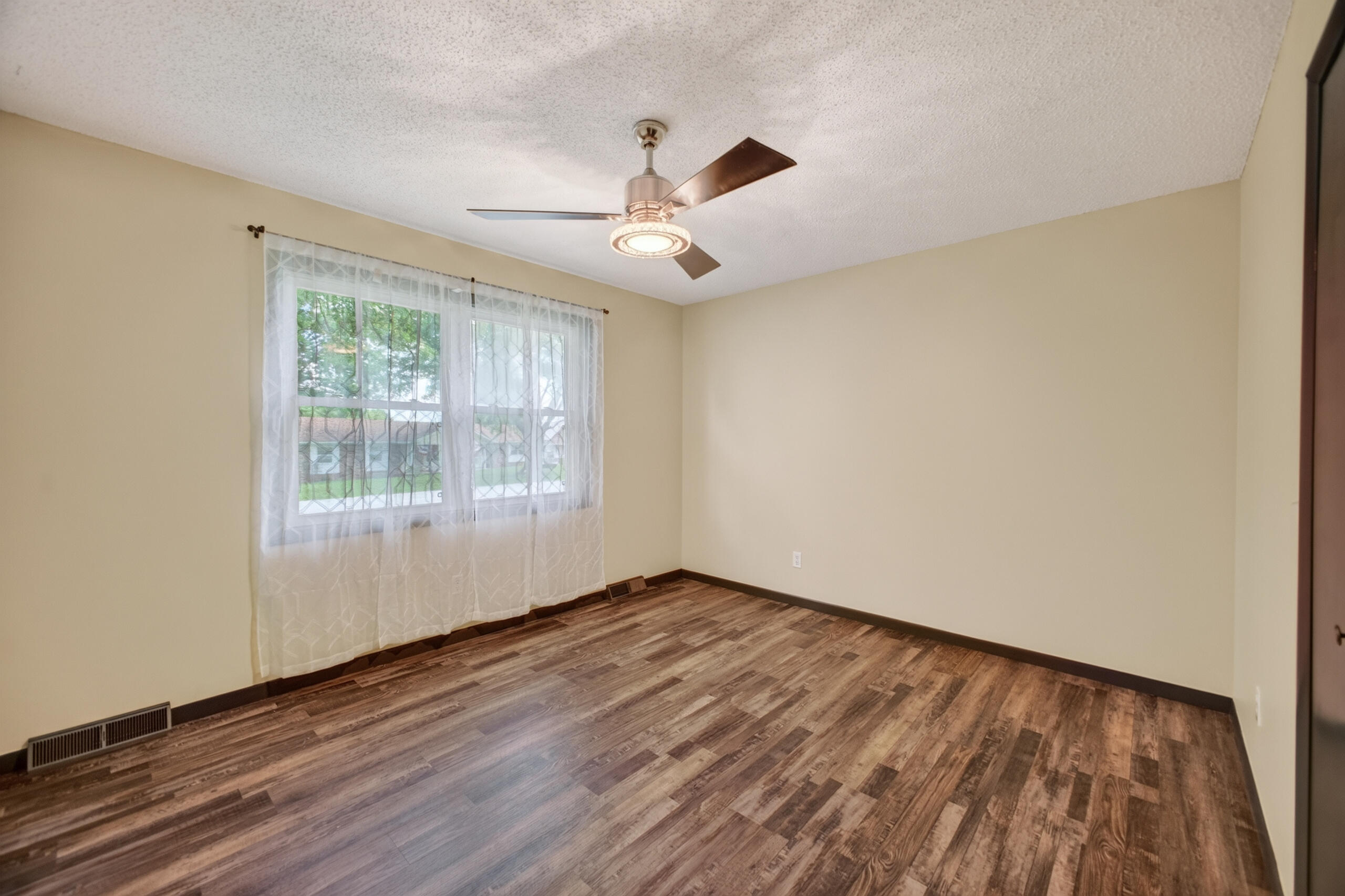 1404 East Lindon Street Property Photo 26