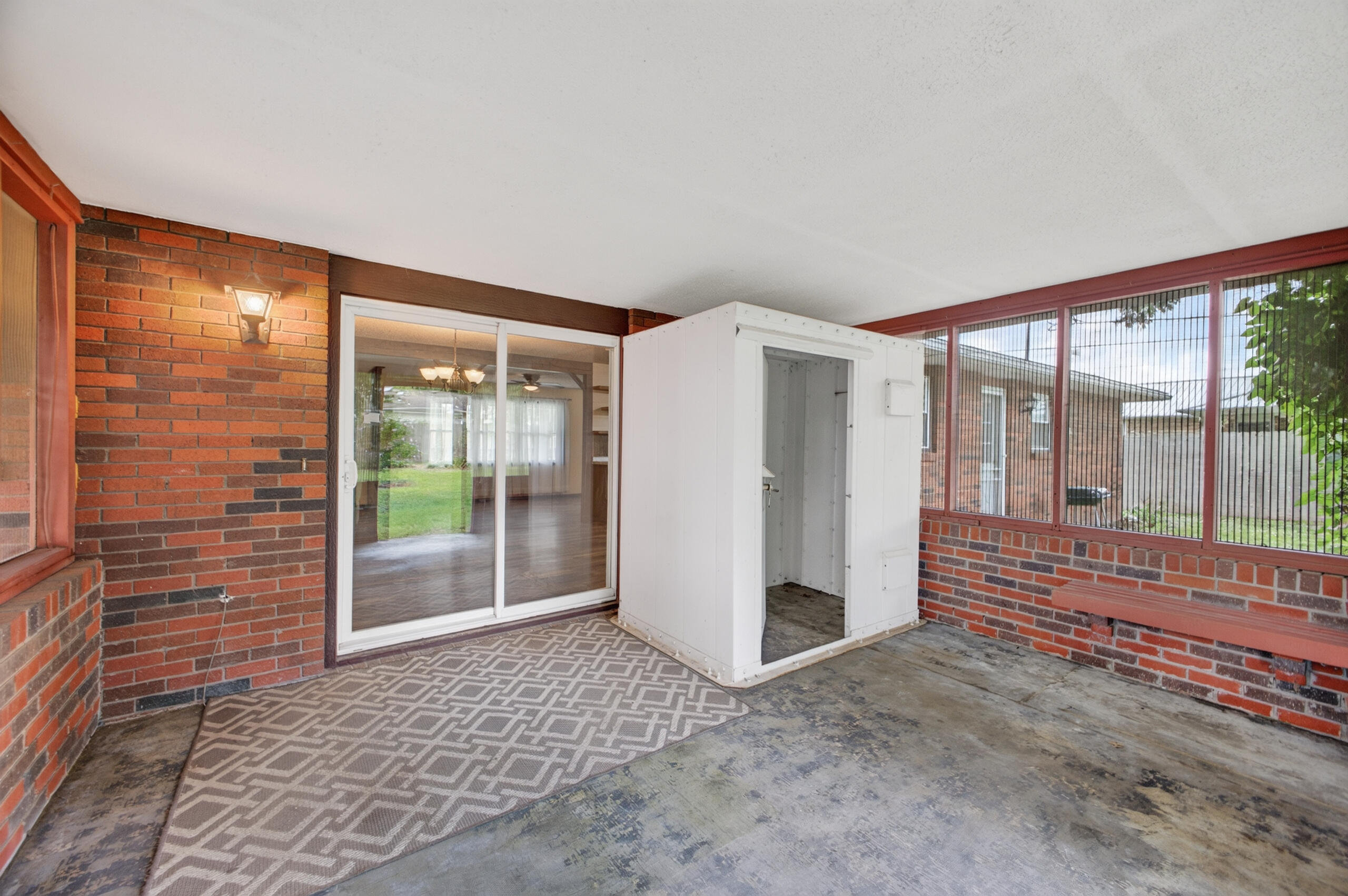 1404 East Lindon Street Property Photo 29