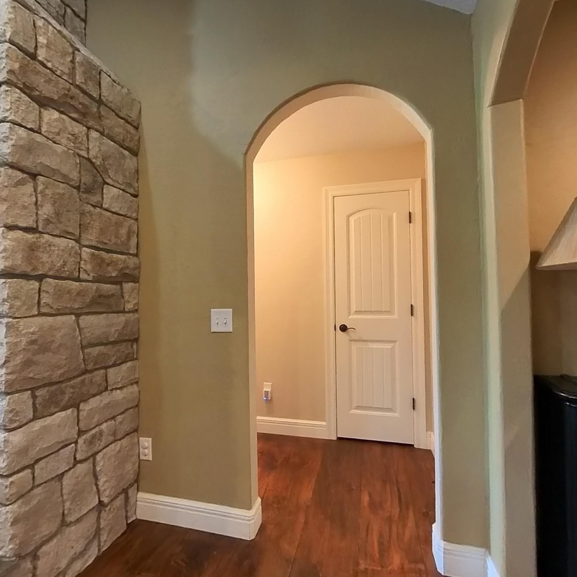 602 Oak Park Boulevard Property Photo 10