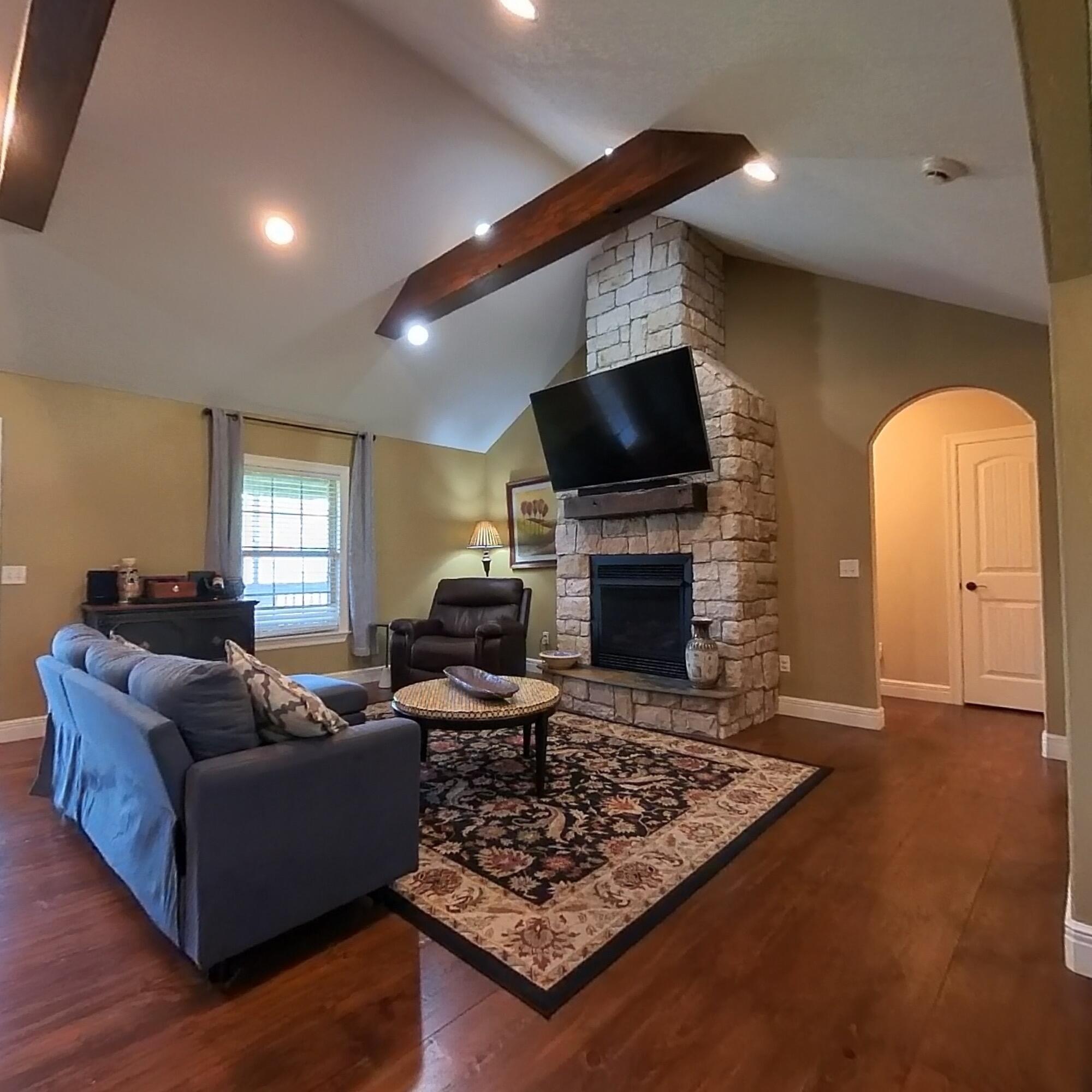 602 Oak Park Boulevard Property Photo 16