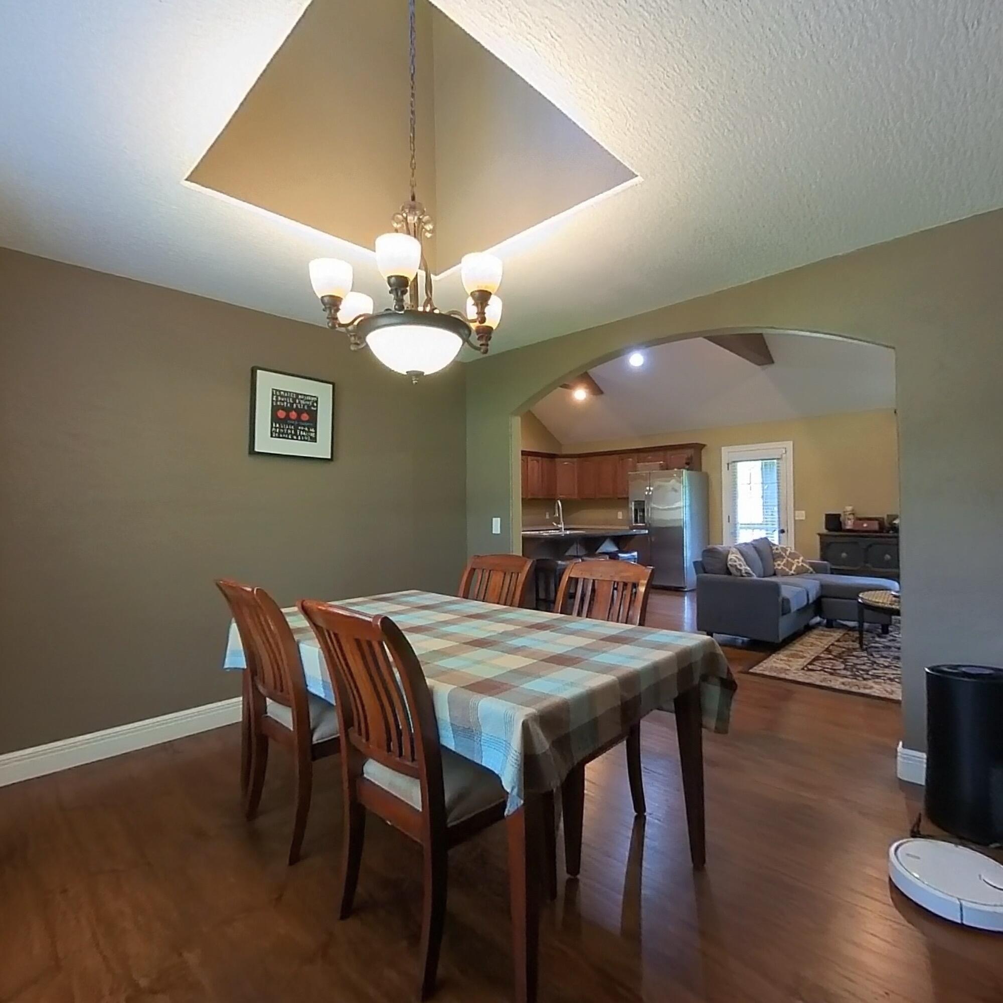 602 Oak Park Boulevard Property Photo 24