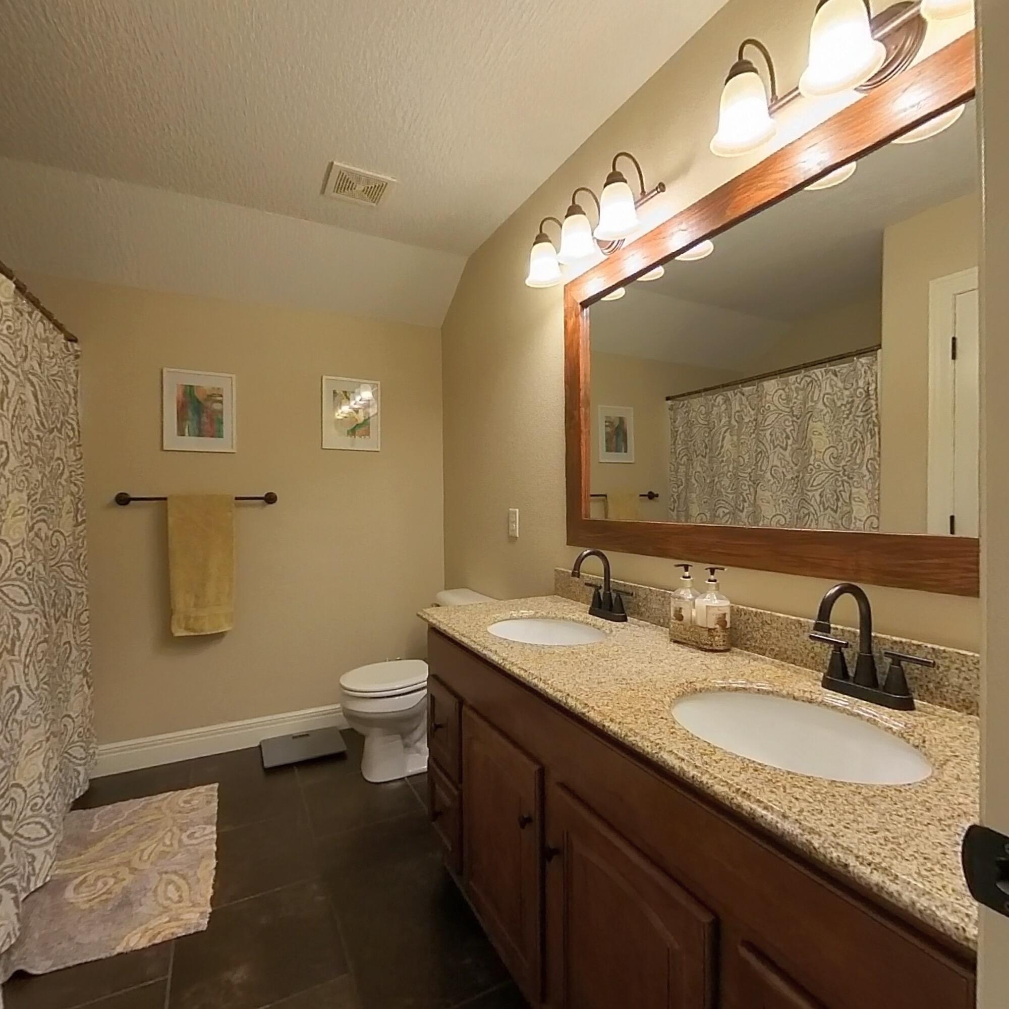 602 Oak Park Boulevard Property Photo 34