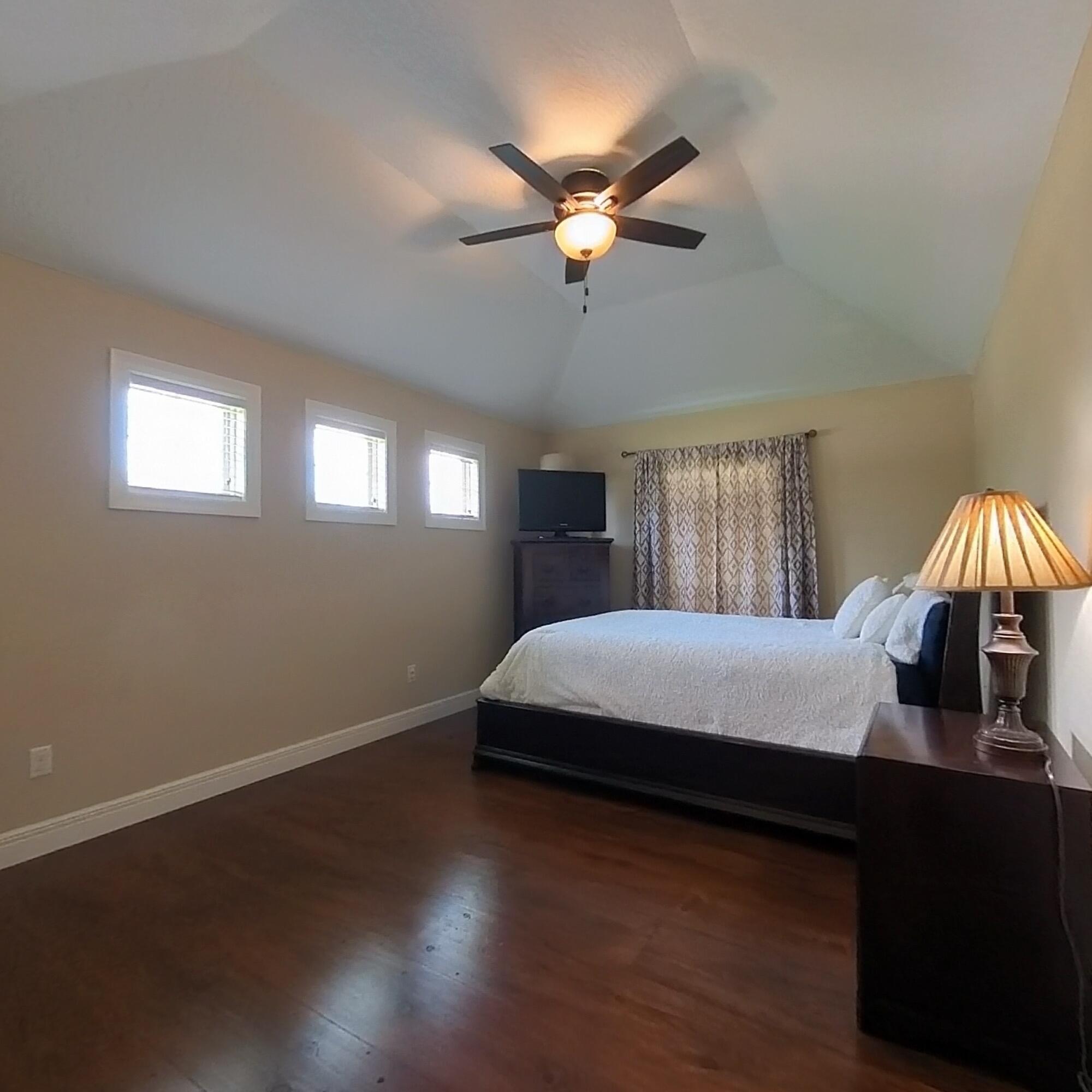 602 Oak Park Boulevard Property Photo 35