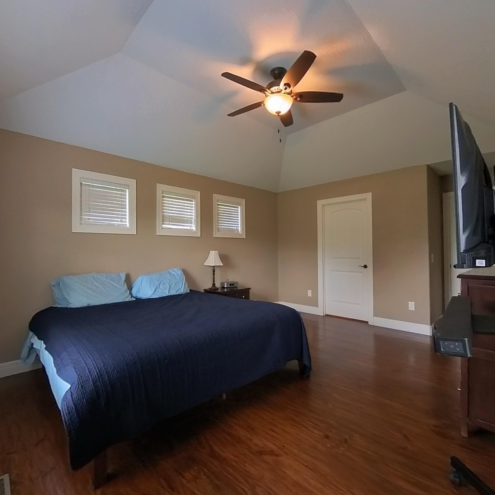 602 Oak Park Boulevard Property Photo 38