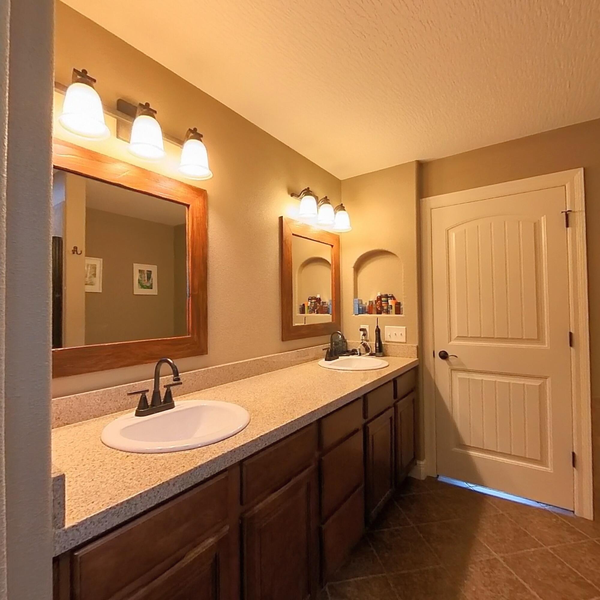 602 Oak Park Boulevard Property Photo 41