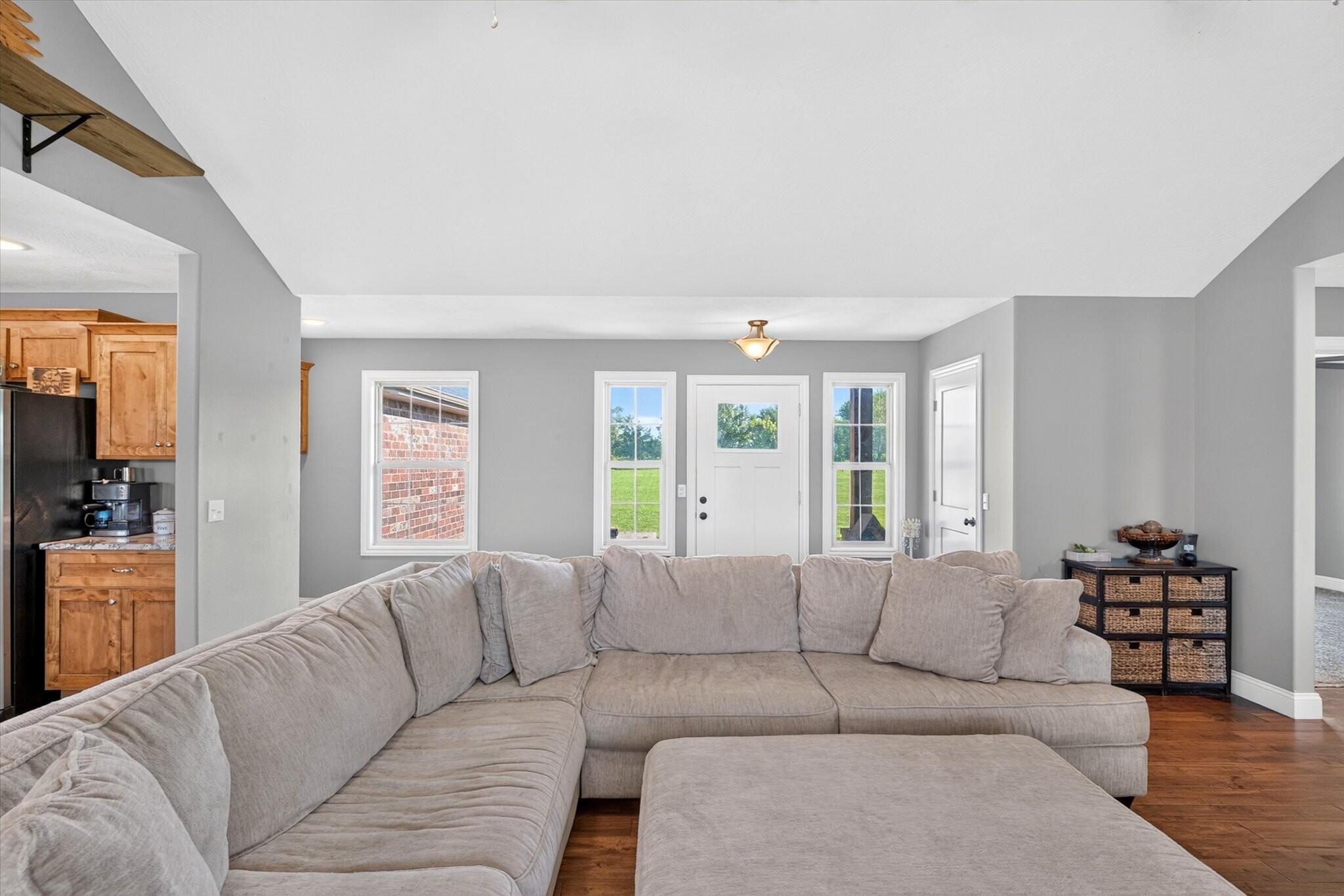 206 Maria Road Property Photo 15