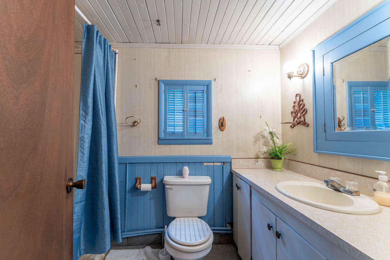 1175 Main Street Property Photo 21