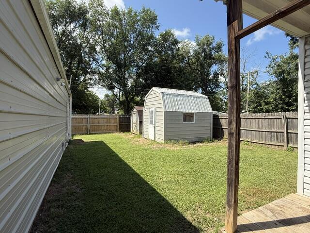 1012 &1008 West 3rd Street Property Photo 5