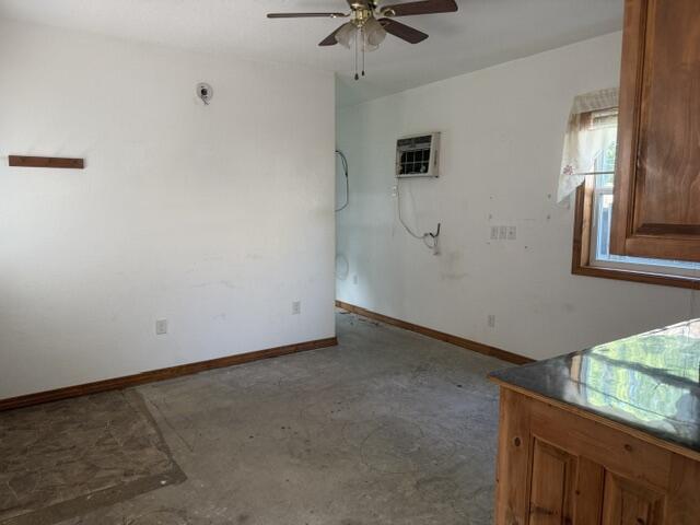 1012 &1008 West 3rd Street Property Photo 27