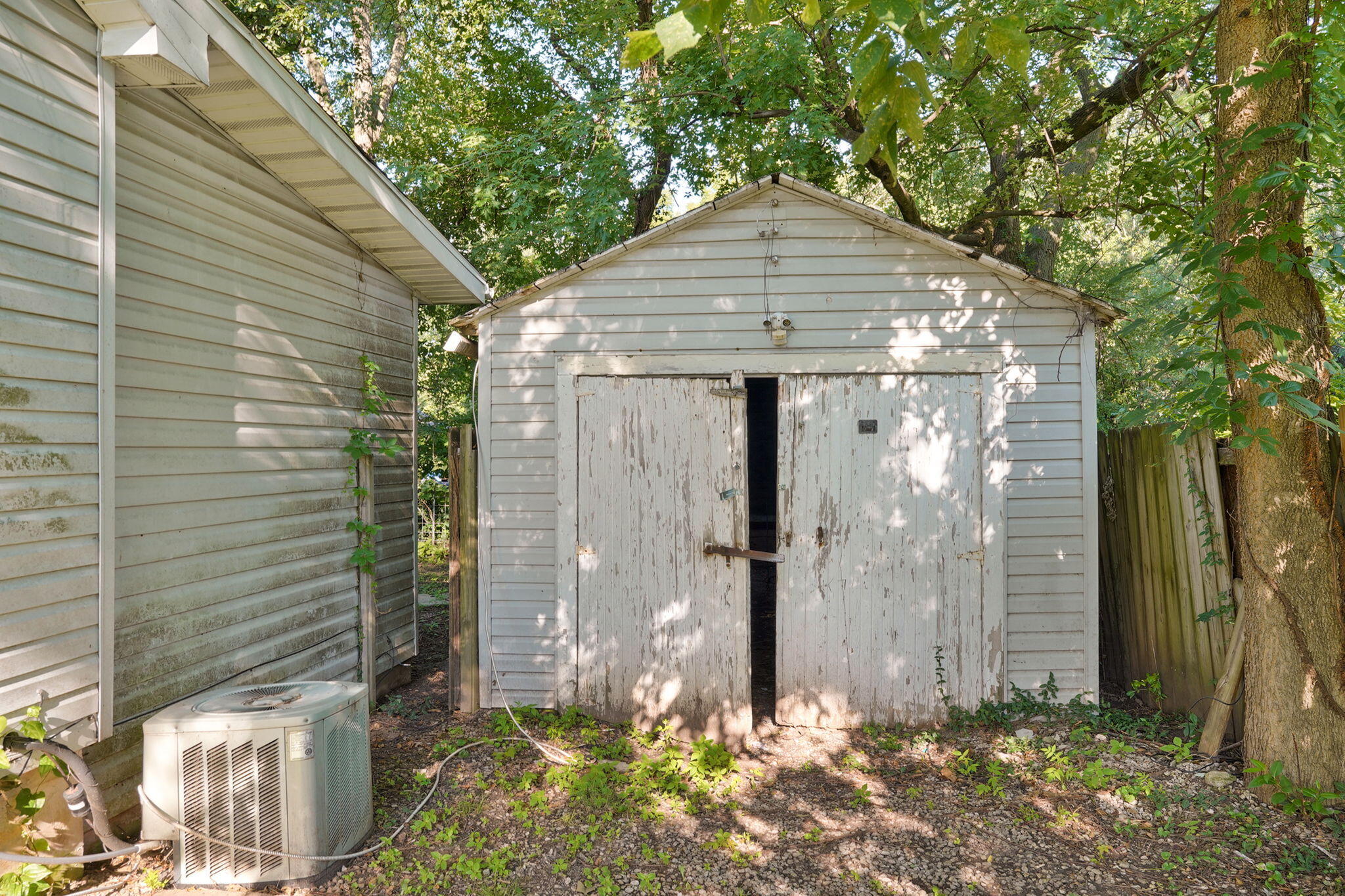511 North Warren Avenue Property Photo 15