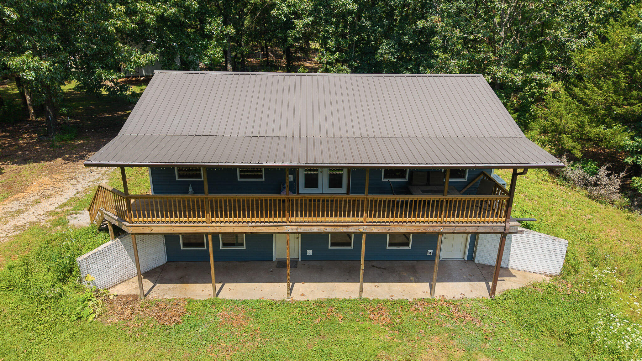9906 1162 Property Photo 2