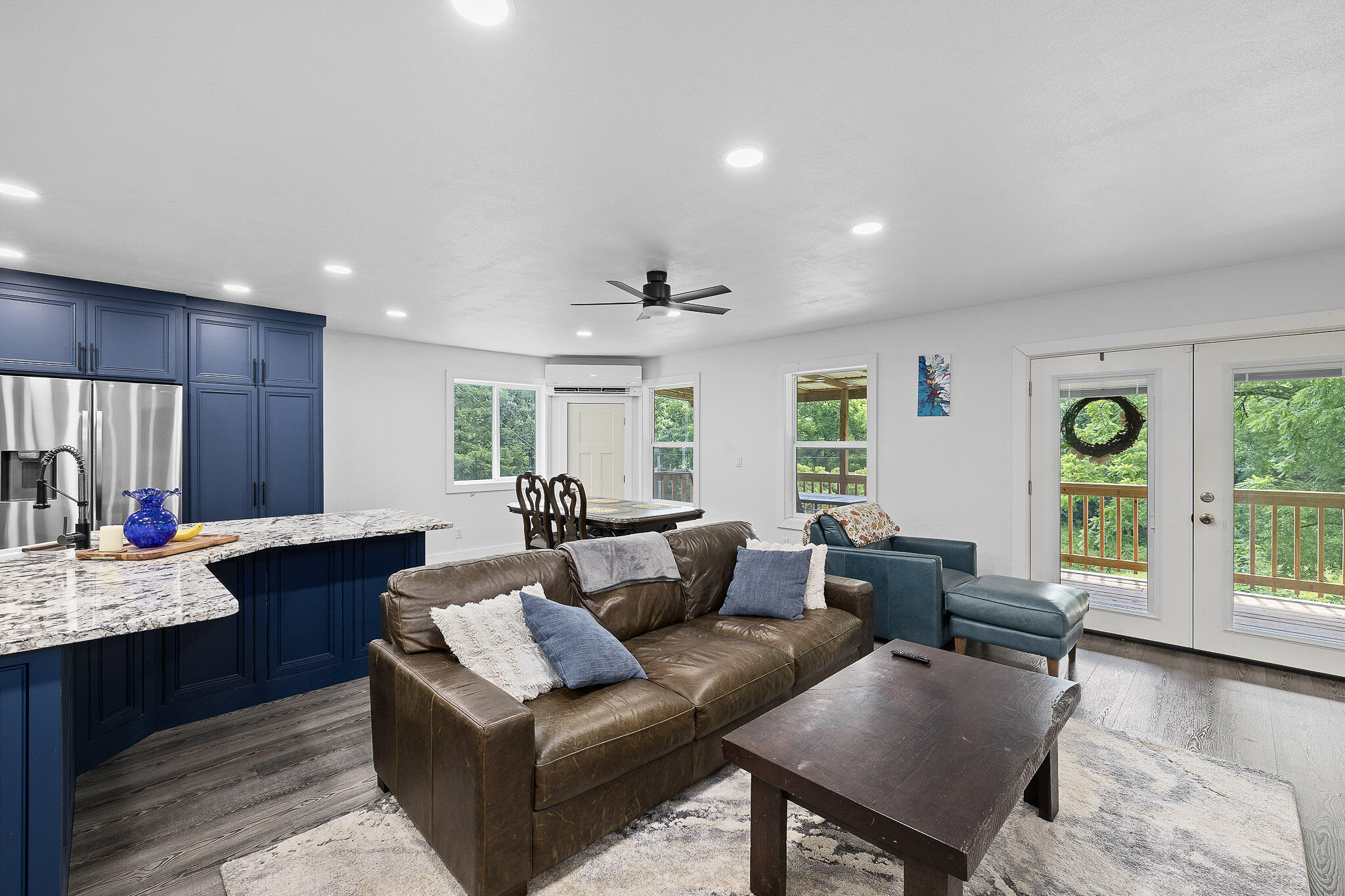 9906 1162 Property Photo 20