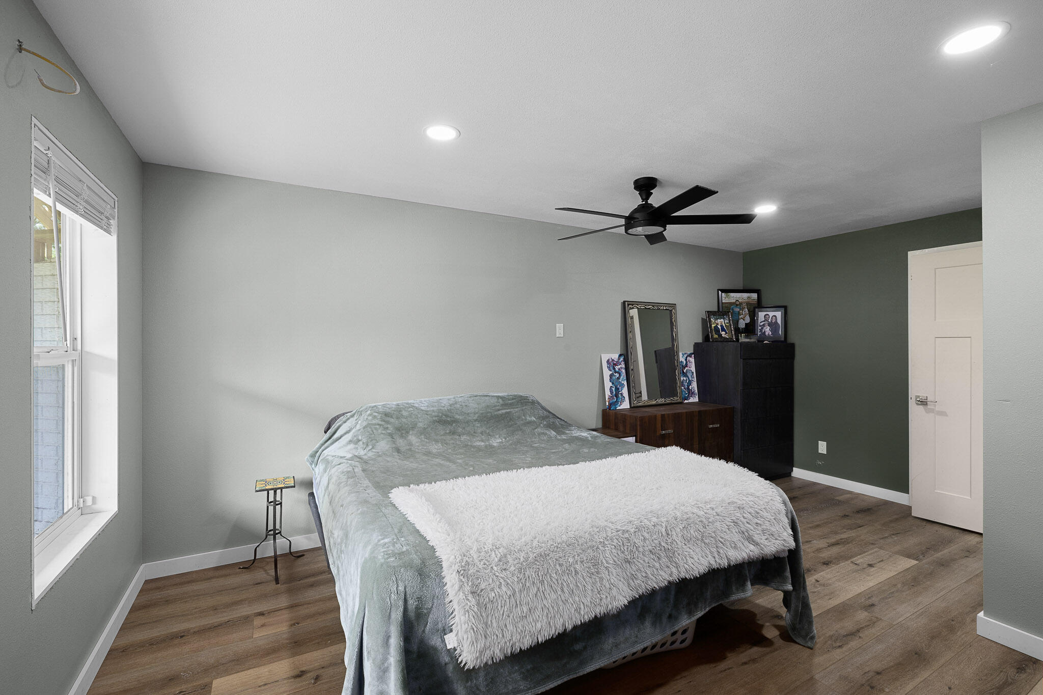 9906 1162 Property Photo 26