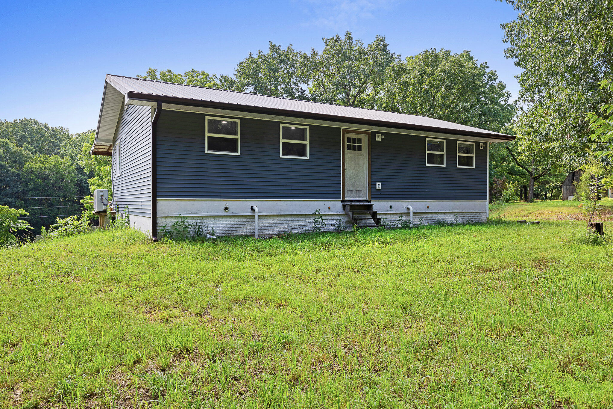 9906 1162 Property Photo 38