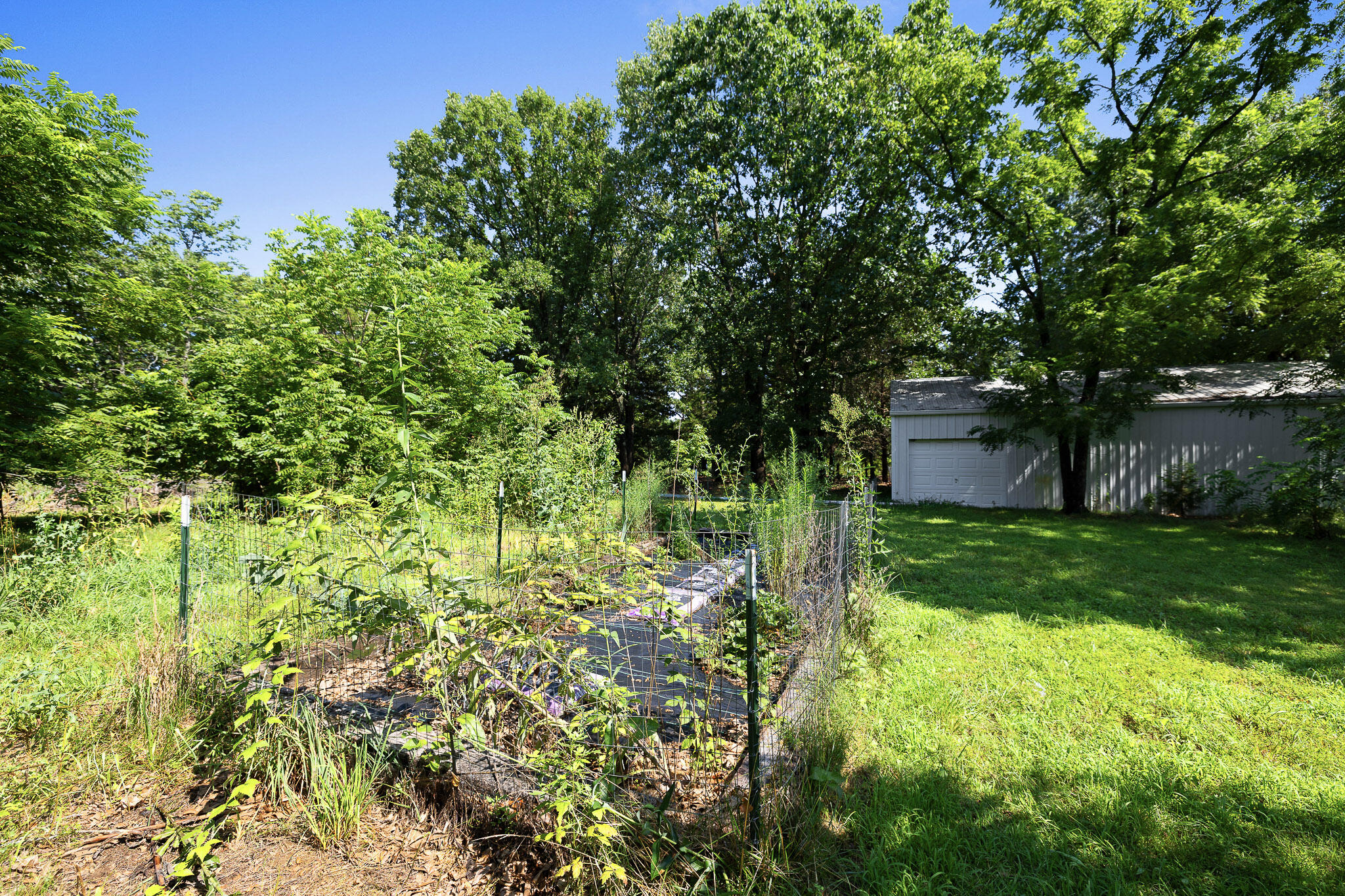 9906 1162 Property Photo 73
