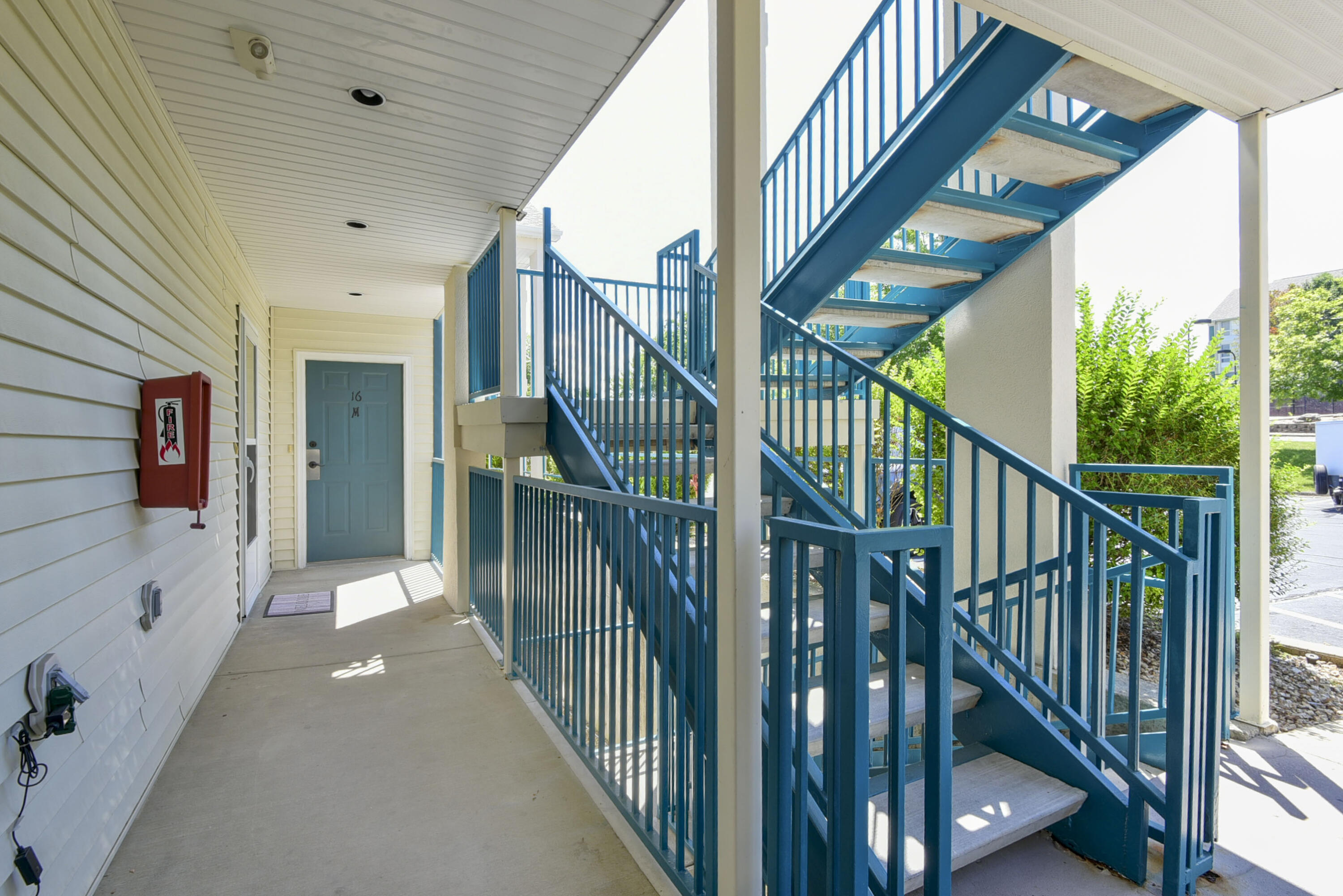 120 Spring Creek Court Apt 16 Property Photo 23