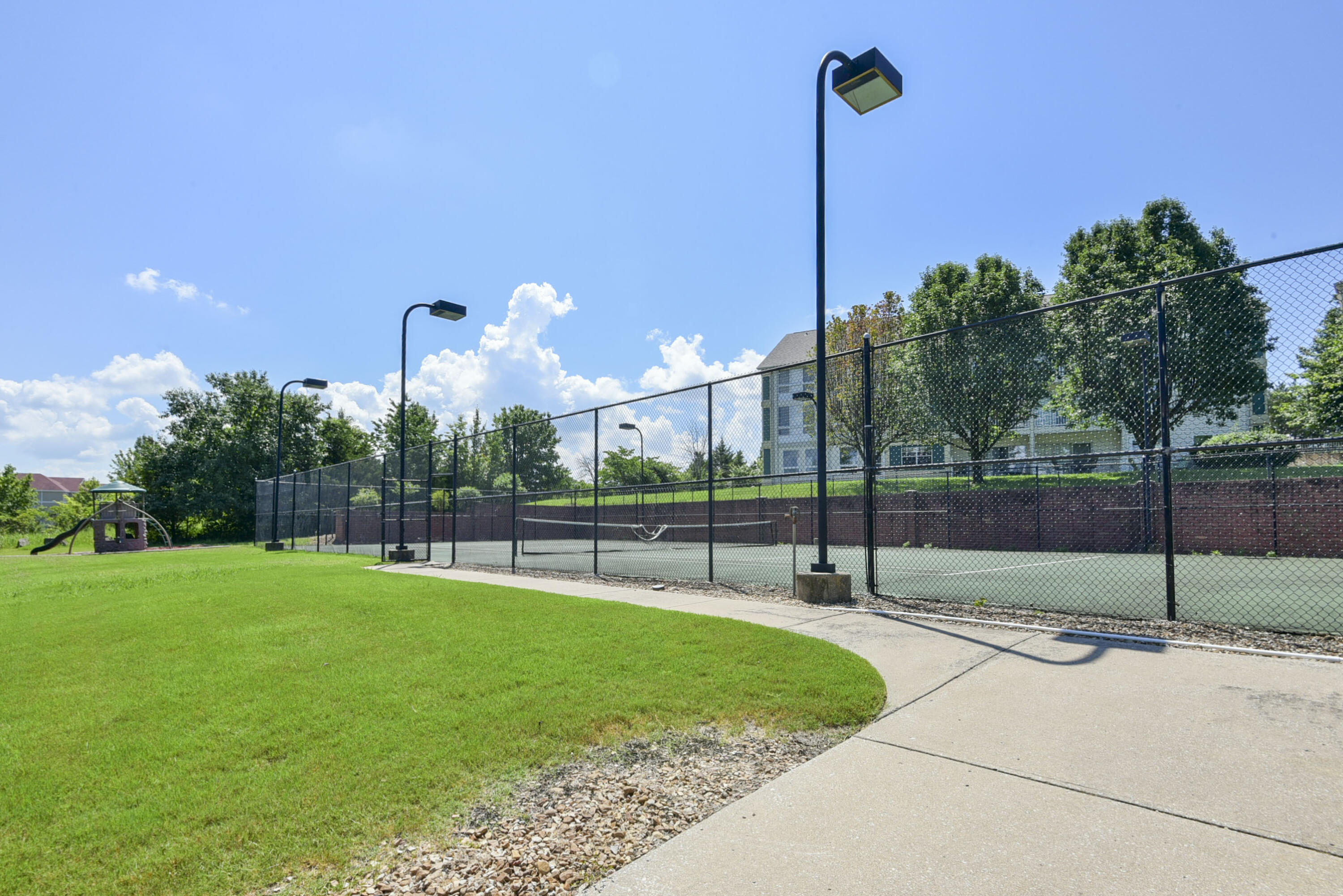 120 Spring Creek Court Apt 16 Property Photo 25